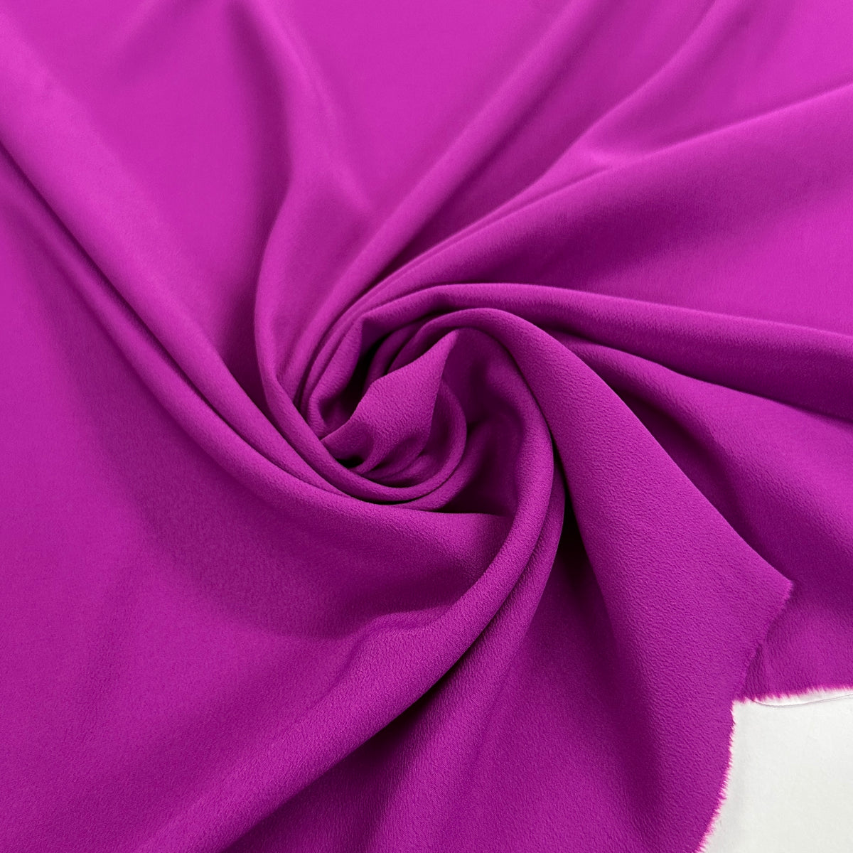 No. 2149 Seide-Acetat Crepe fuchsia