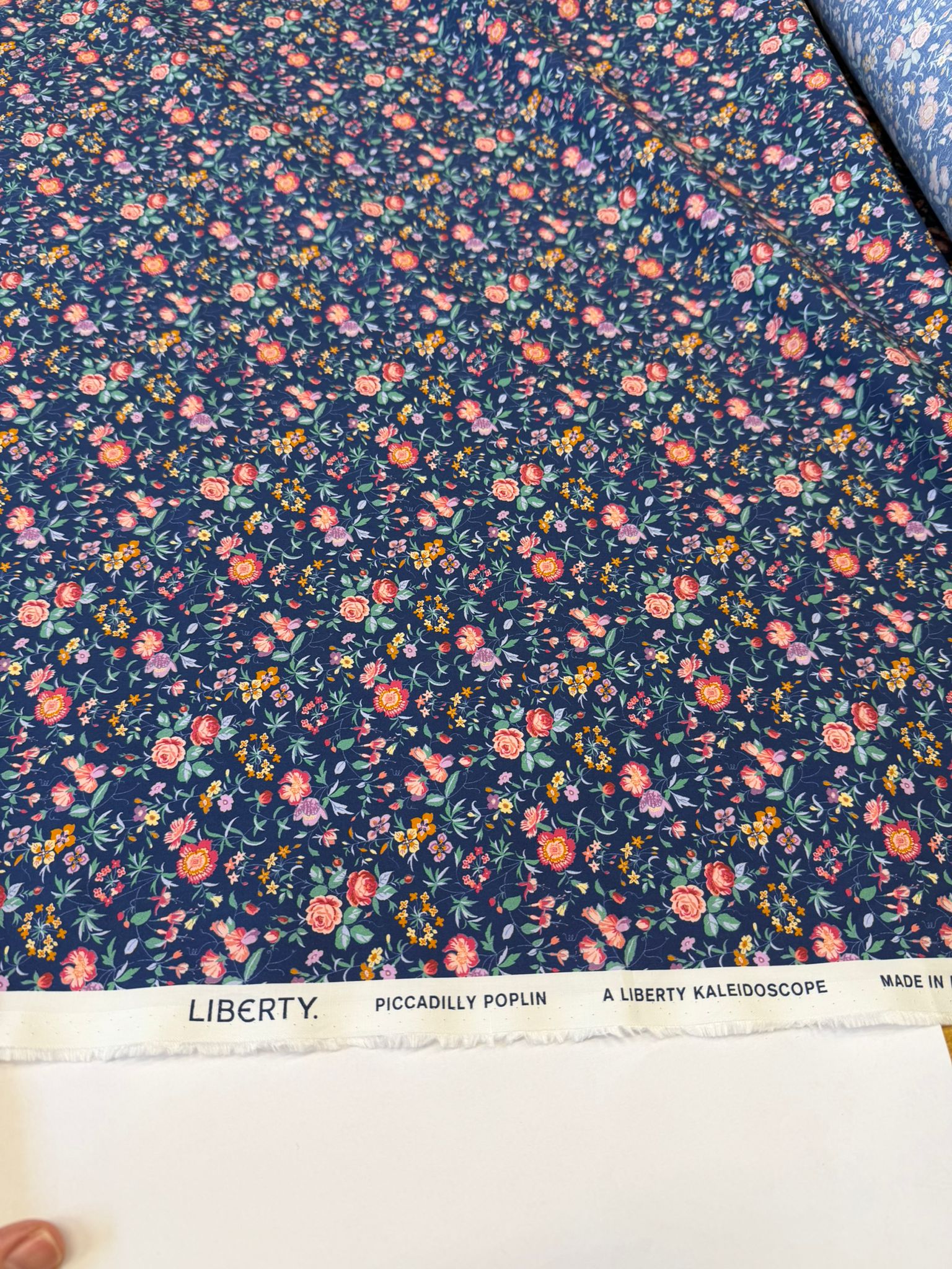 LIBERTY🔥🔥🔥 Tana Lawn dunkelblau