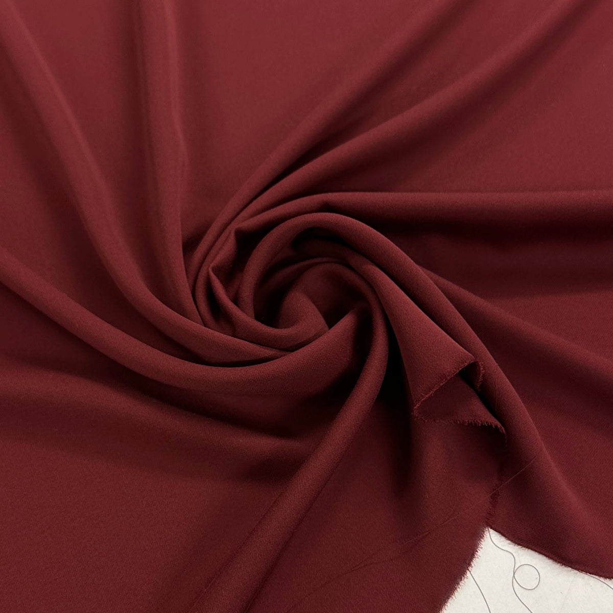 No. 2133 Seidencrepe bordeaux