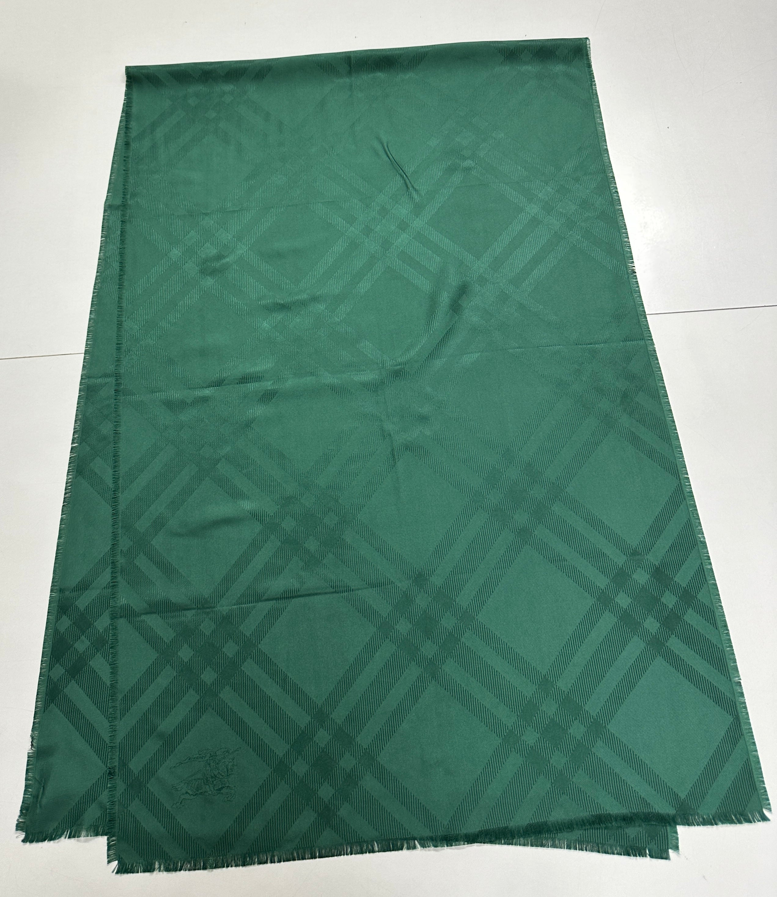 23 Seidenschal Burbe**y 210x70