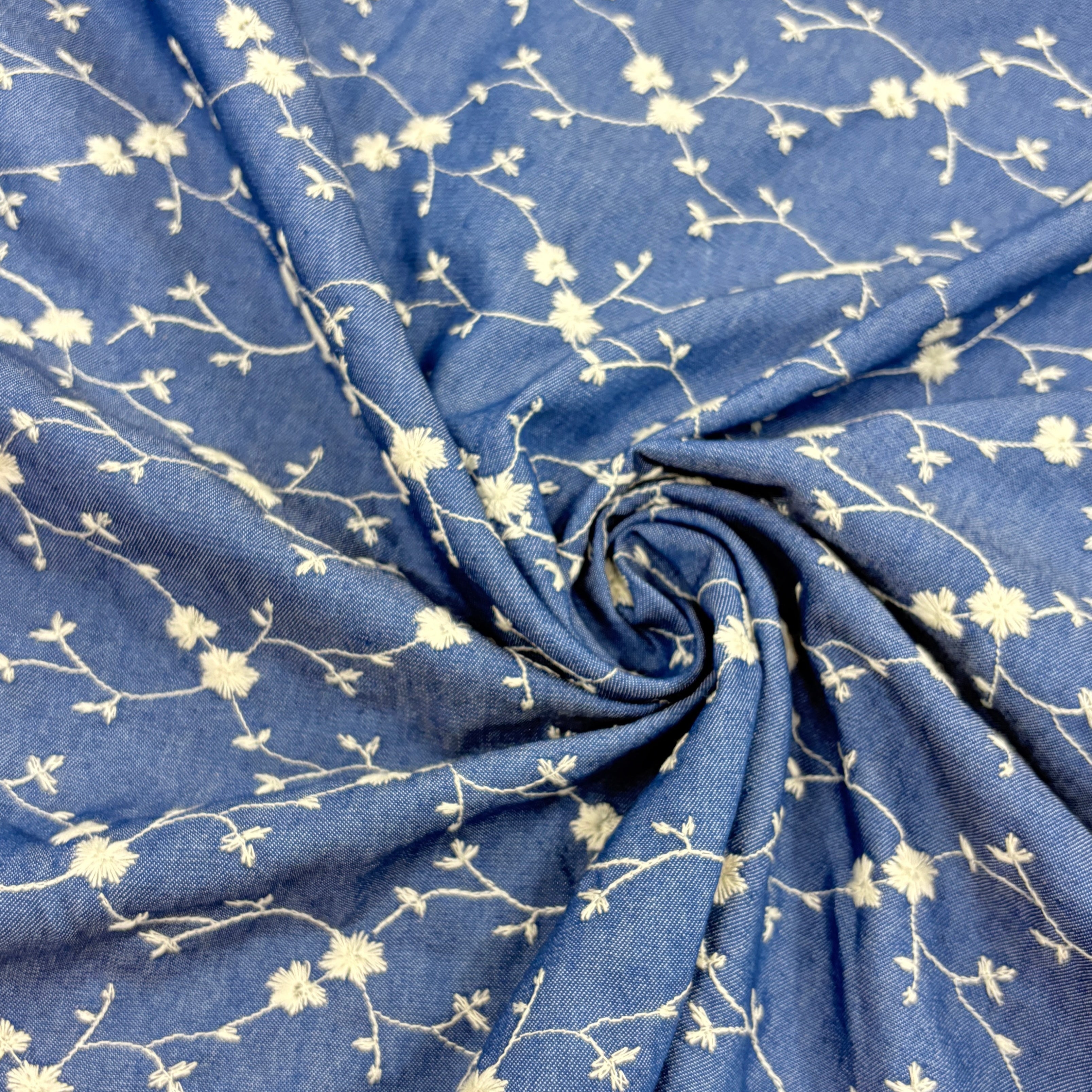 No. 1667 bestickter Chambray jeans