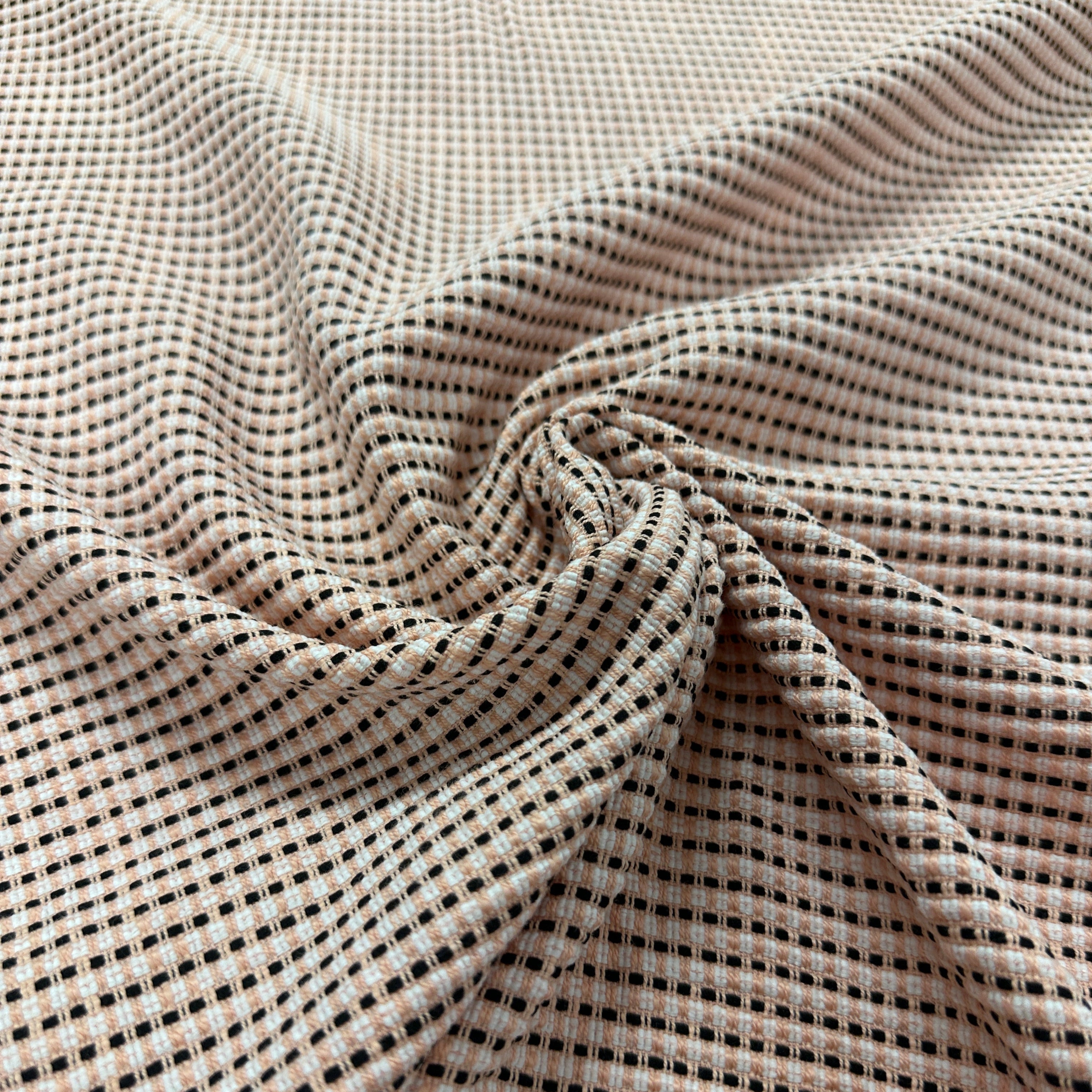 No. 1678 rosa Bouclé