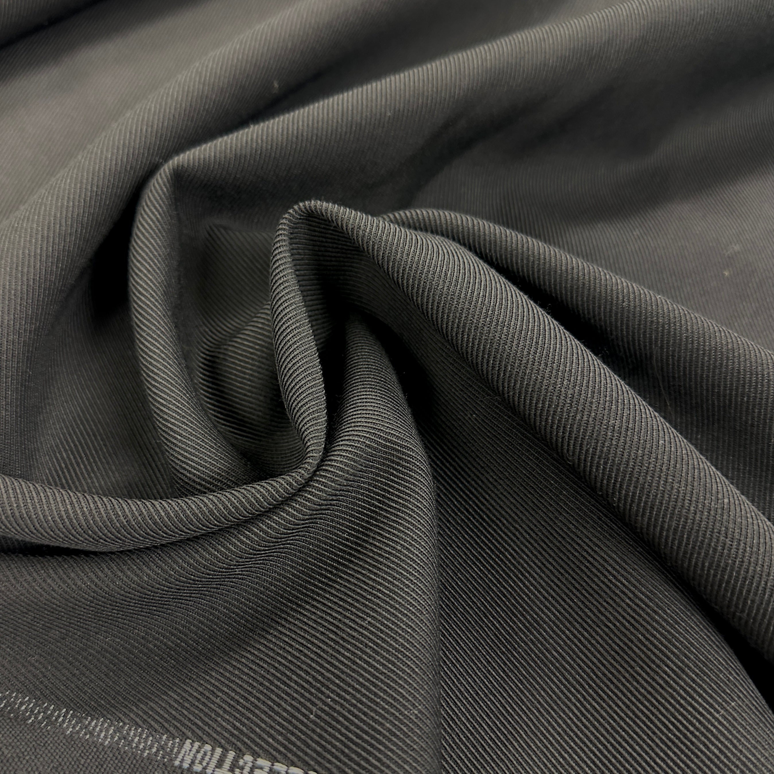 No. 1833 Wolltwill schwarz Max M.