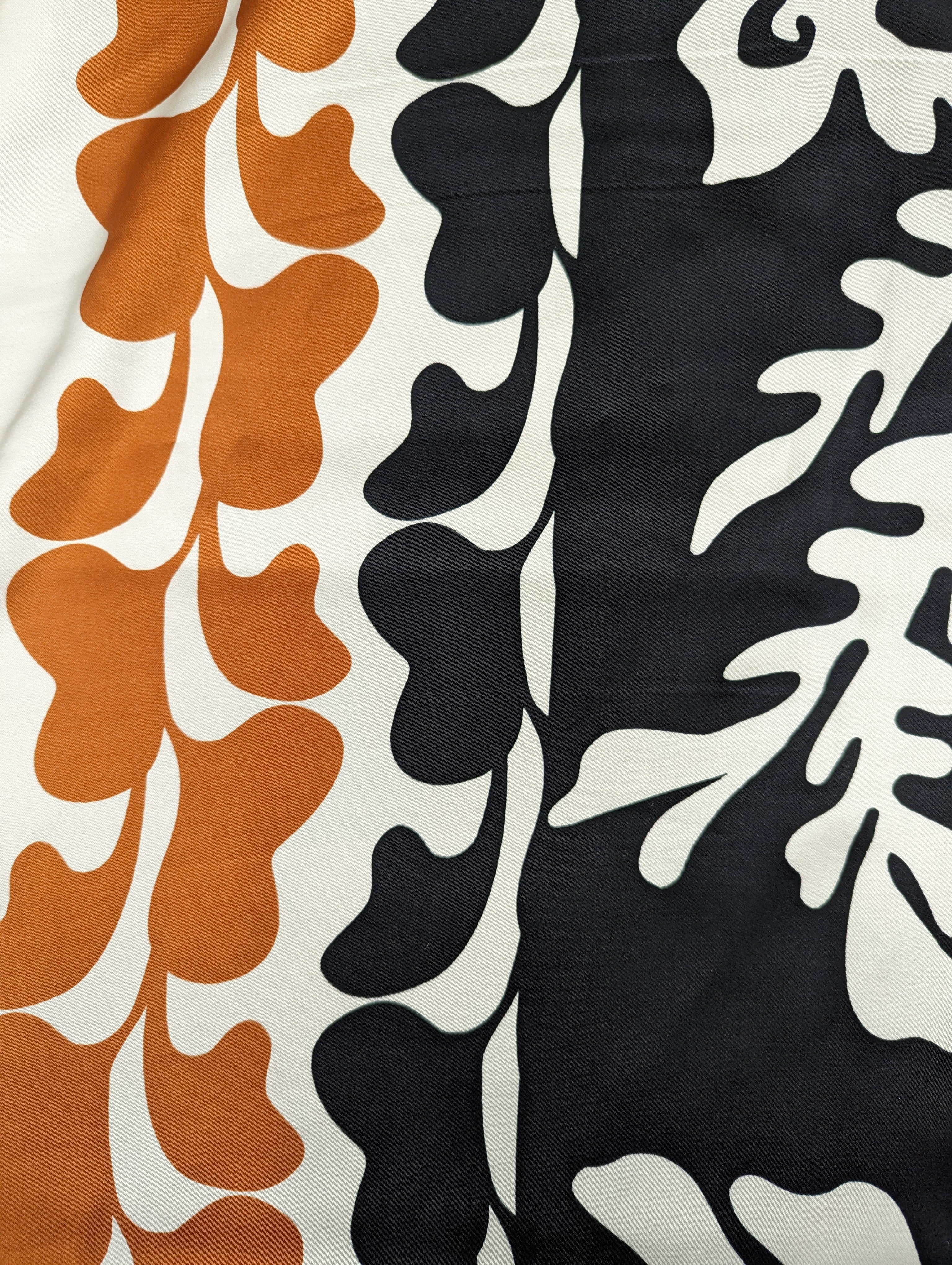 No. 951 printed viscose with gradient pattern