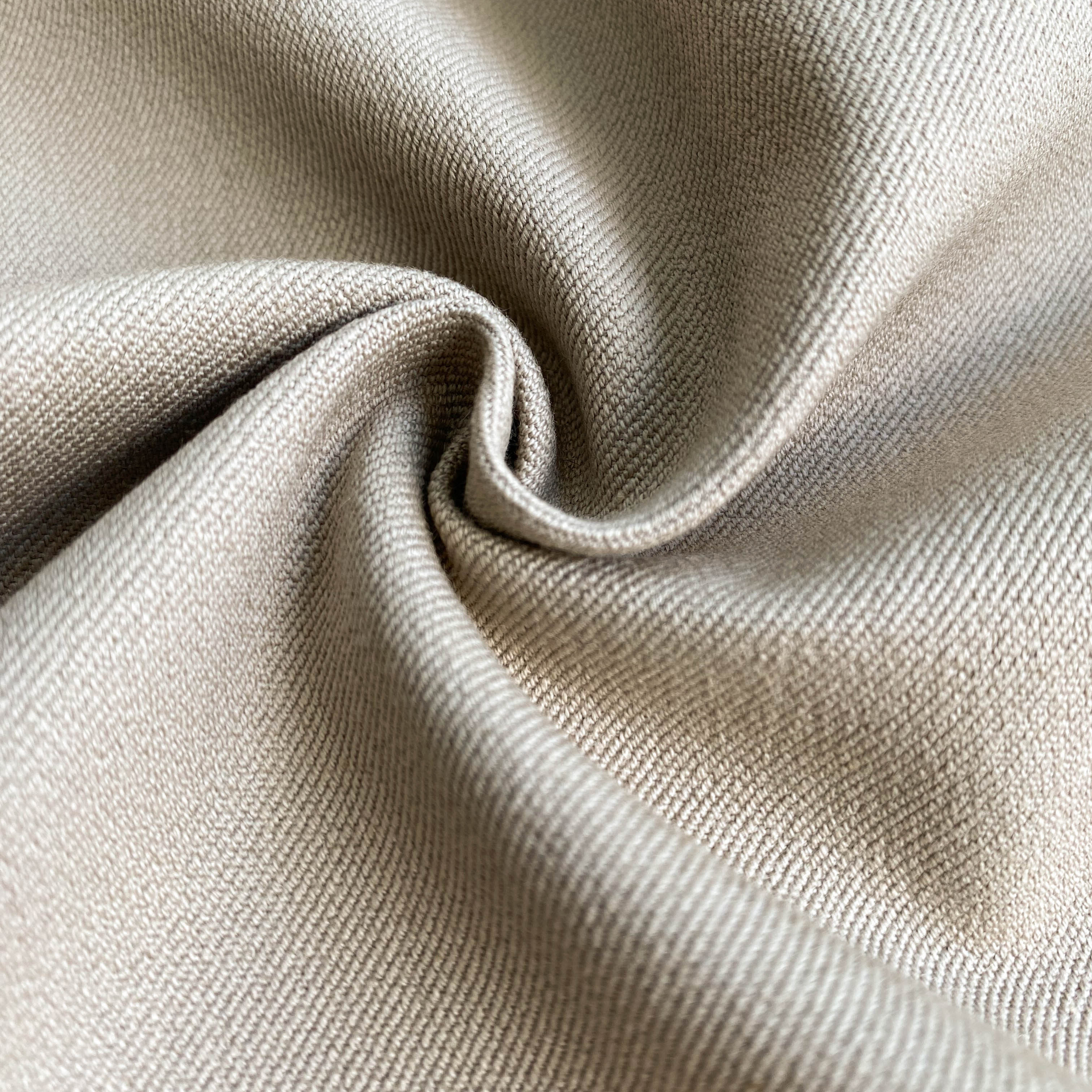 No. 1357 Trouser fabric with stretch taupe | 1.45 m