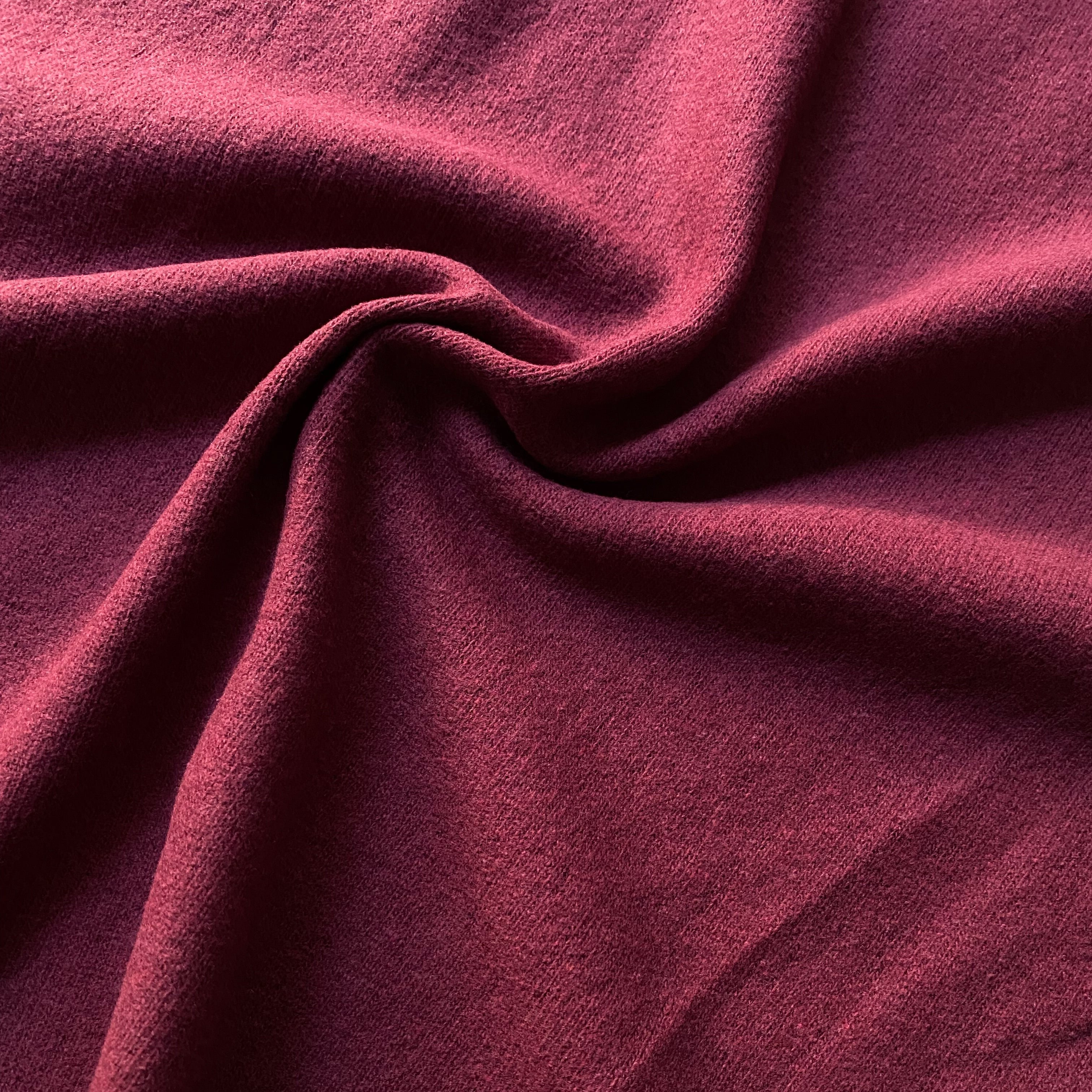 Non. 1037 Tricot doux rouge vin