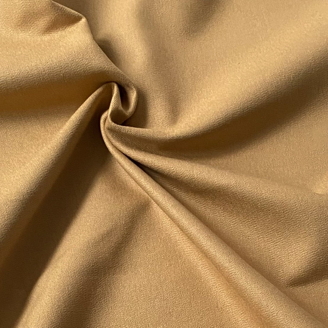 No. 1053 Cotton with elastane camel / 0.7 m