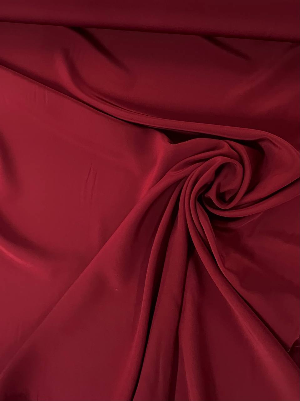 No. 1911 Seidencrepe bordeaux Luisa Sp*gnol* | mehrere Abschnitte