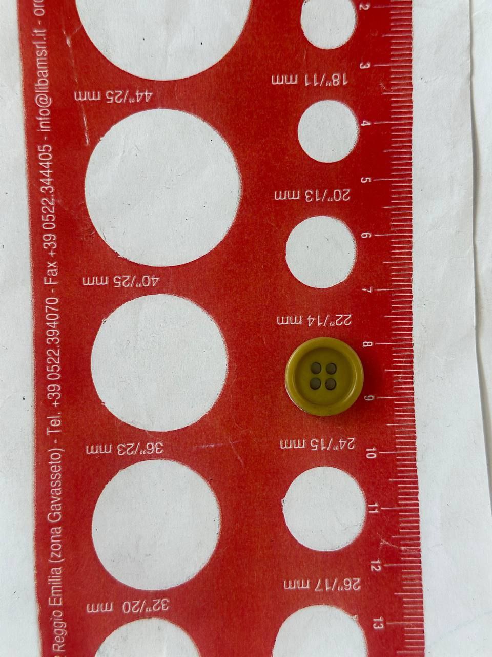 x Knopf olivgrün MM