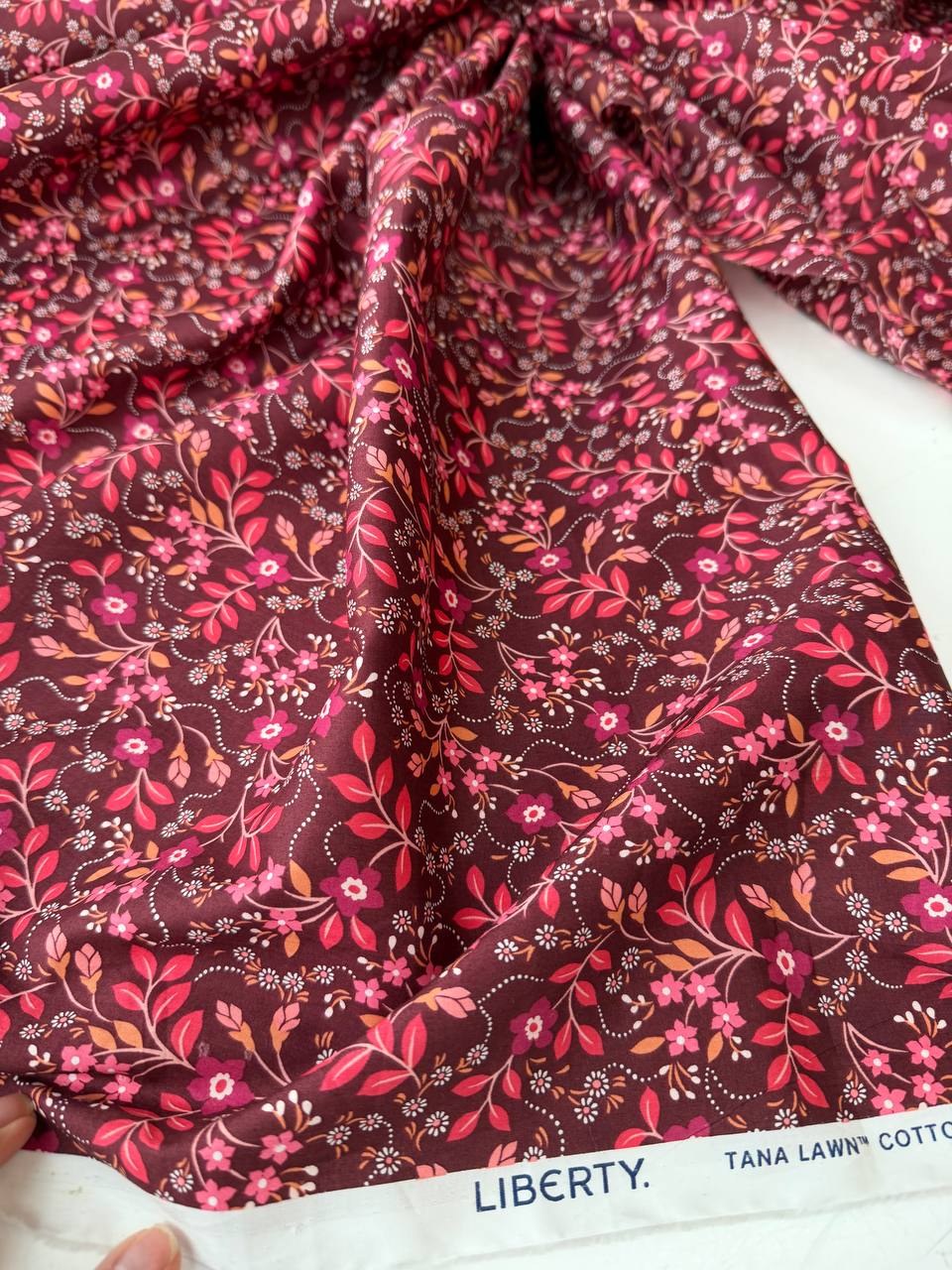 LIBERTY🔥🔥🔥 Tana Lawn bordeaux | mehrere Abschnitte