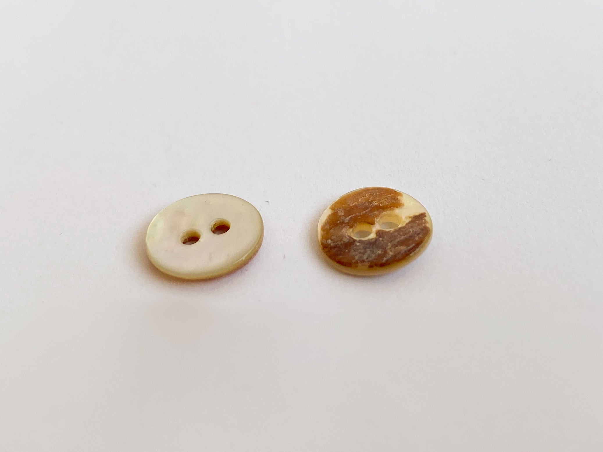 Boutons en nacre 10 mm
