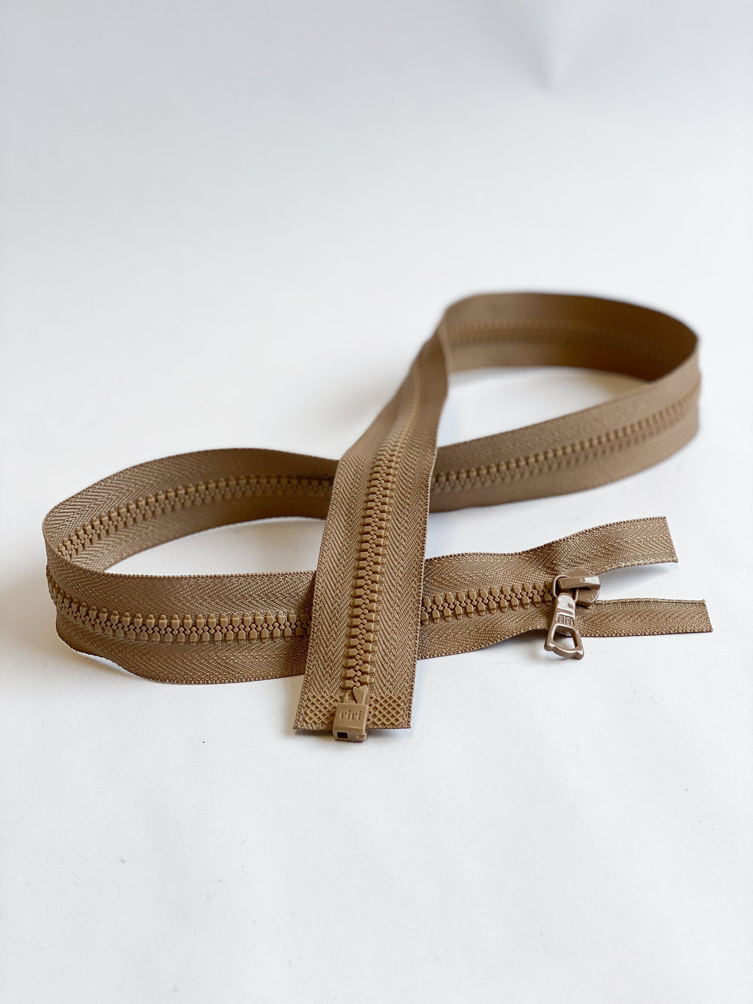 Jacket zipper divisible 75 cm light brown