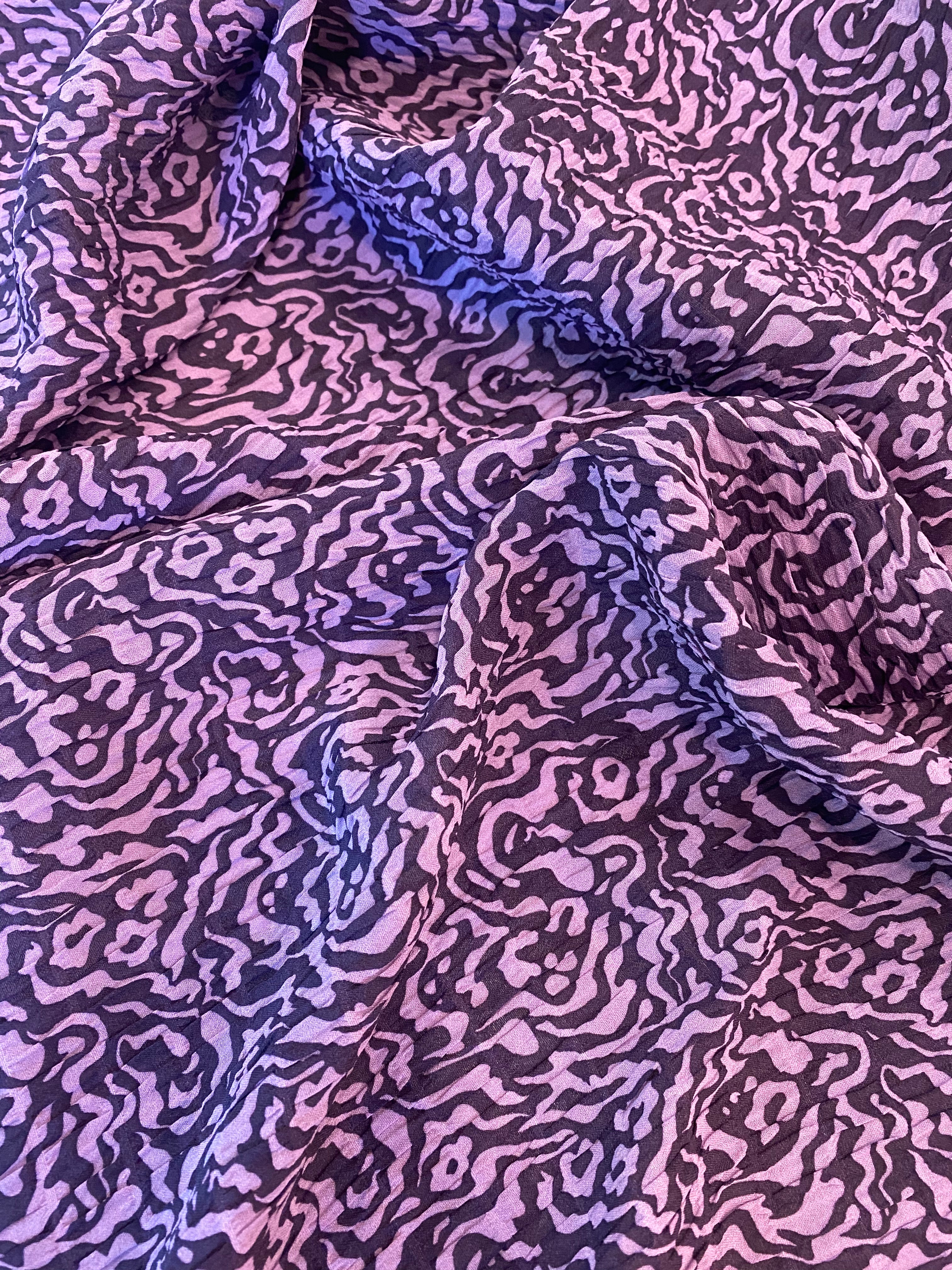 Non. 919 Viscose Crinkle Print violet / 2,50 m