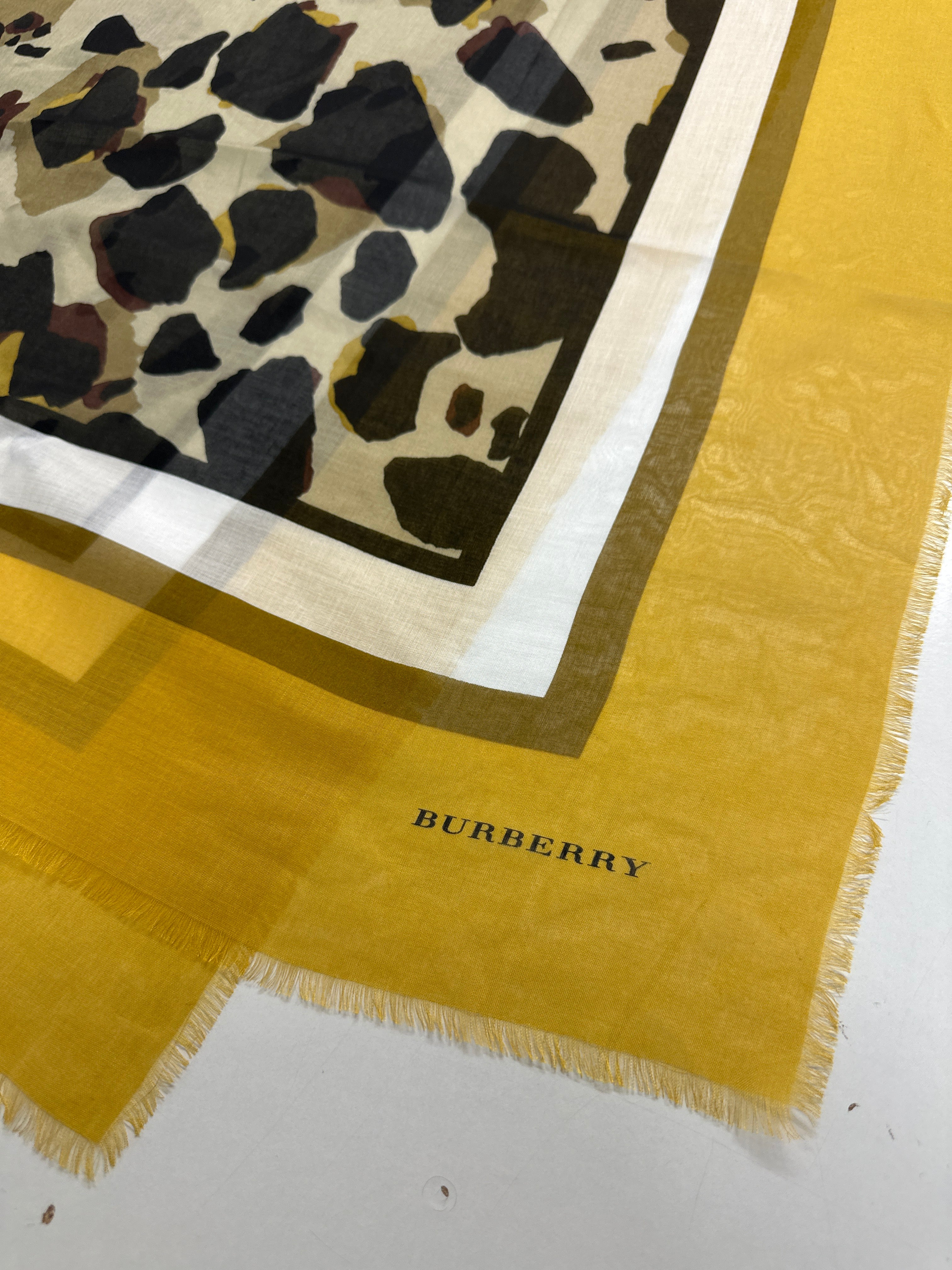 7 Modal-Seidenschal Burbe**y 135x135