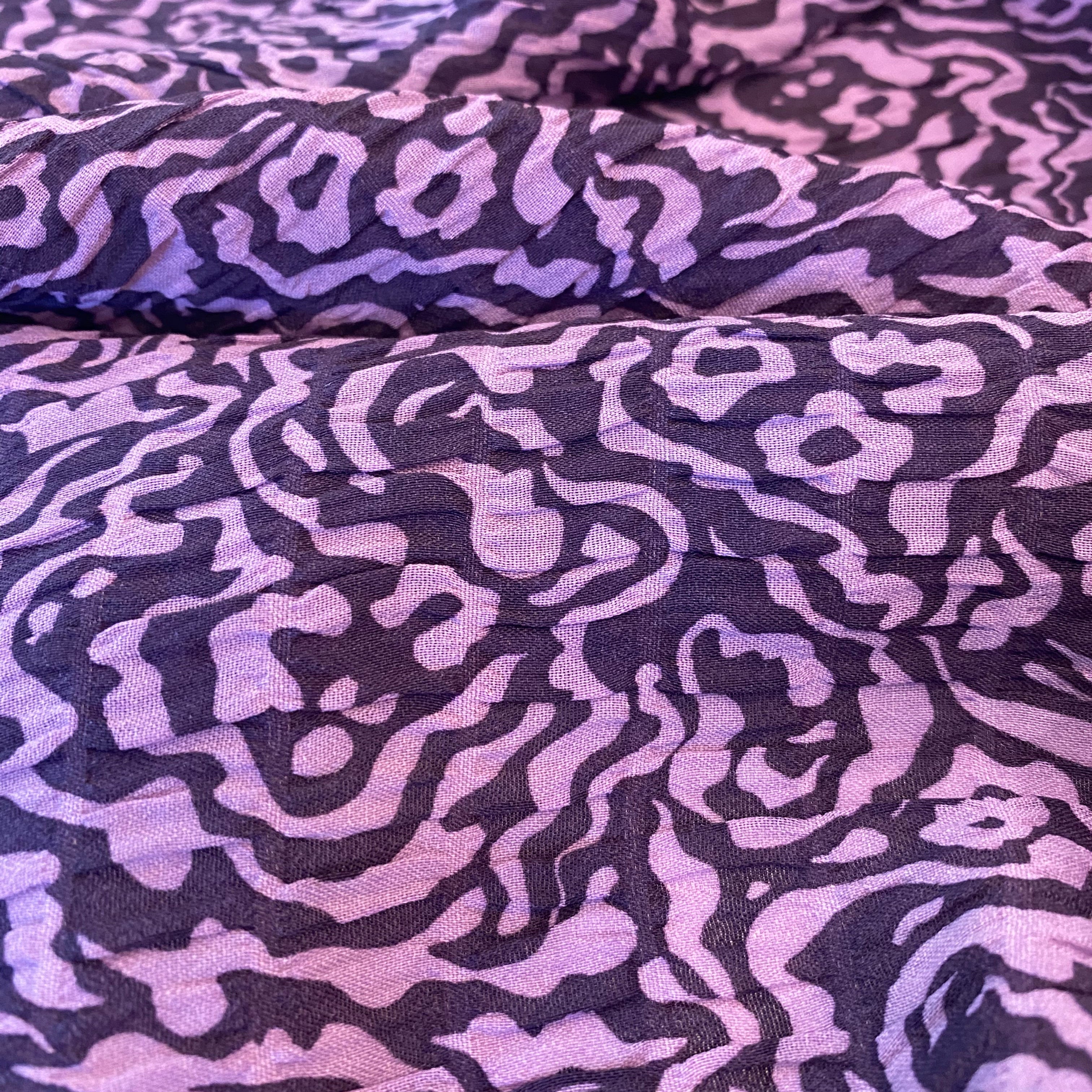 Non. 919 Viscose Crinkle Print violet / 2,50 m