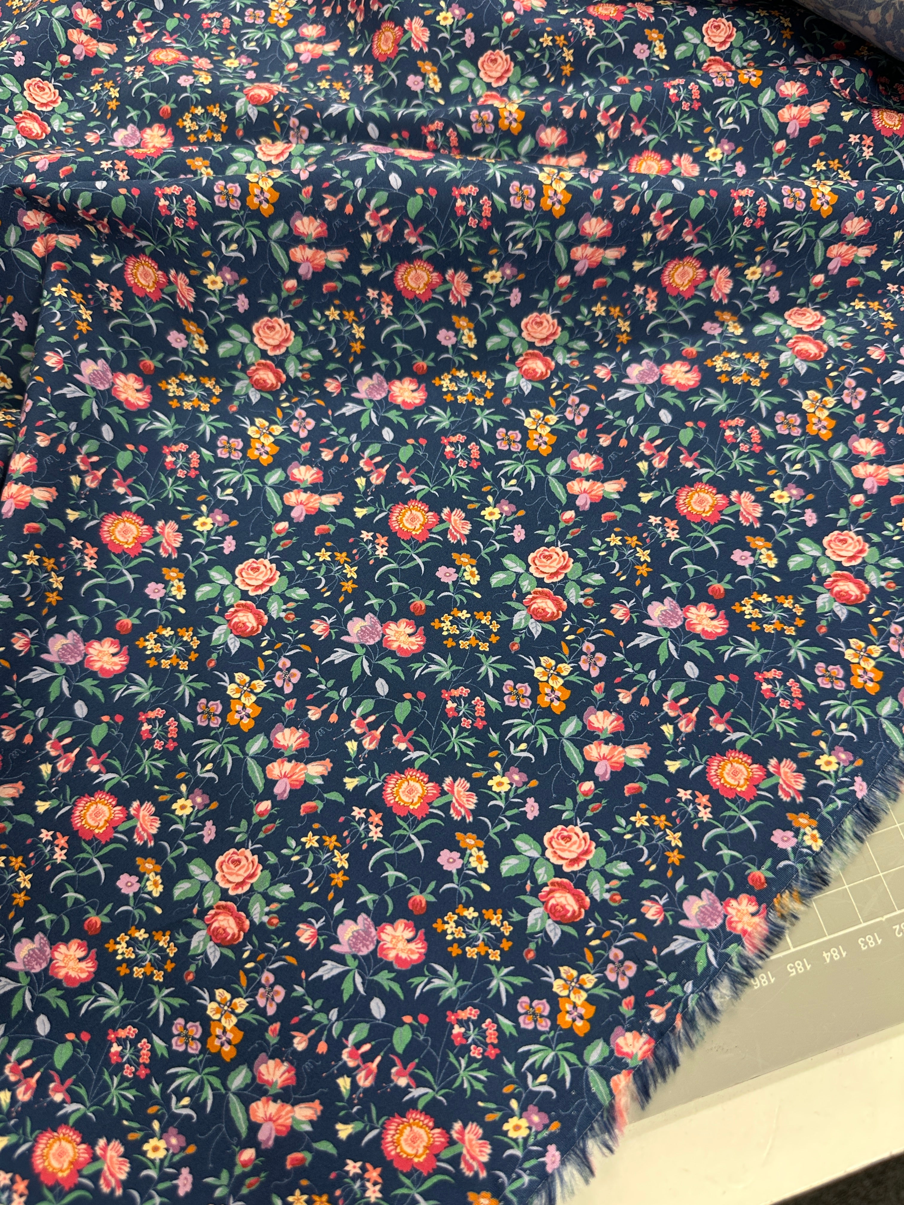 LIBERTY🔥🔥🔥 Tana Lawn dunkelblau