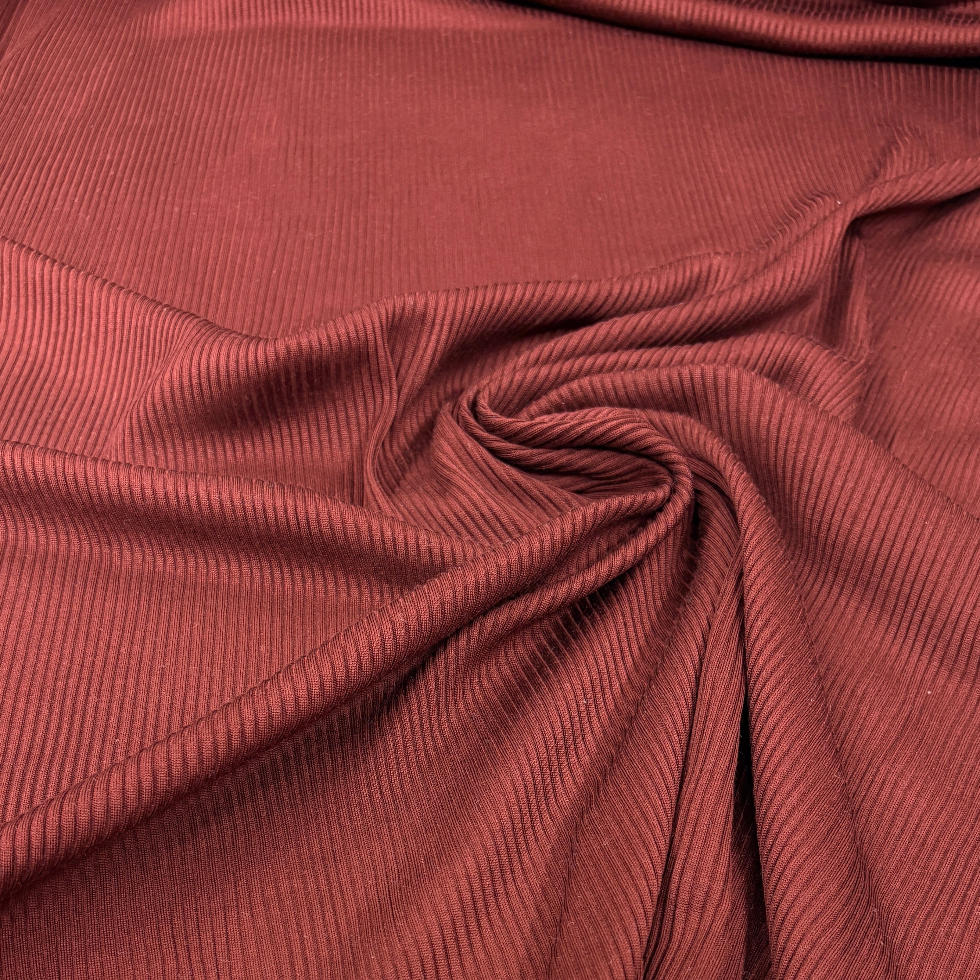 No. 1666 Rippjersey Seide burgundy