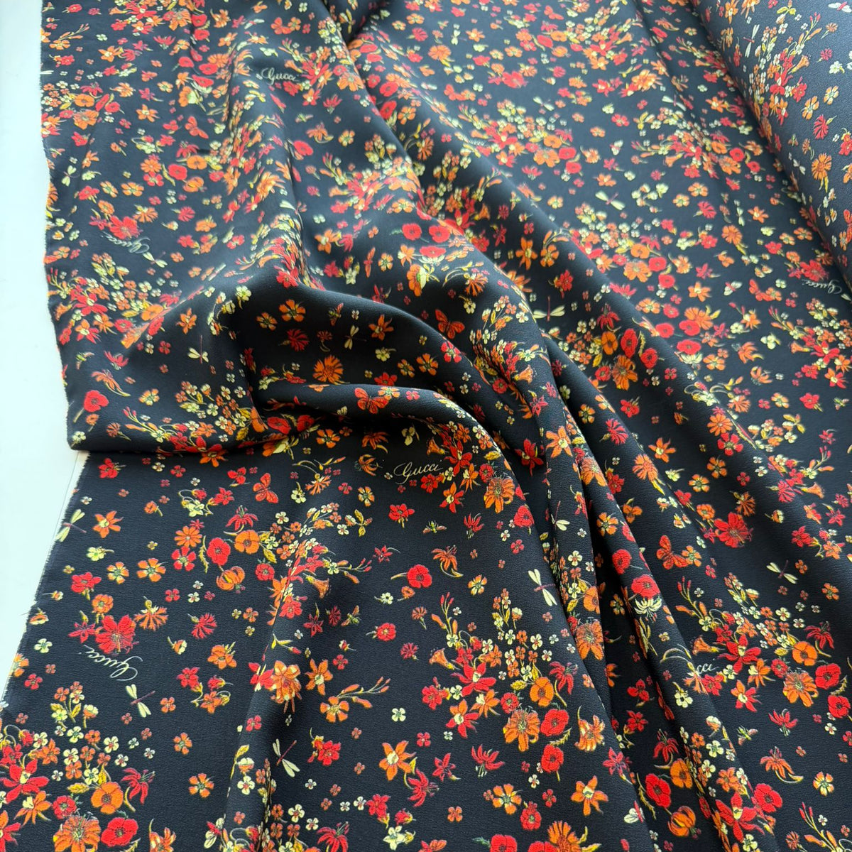 Seiden-Crepe, Blumenmuster | mehrere Abschnitte