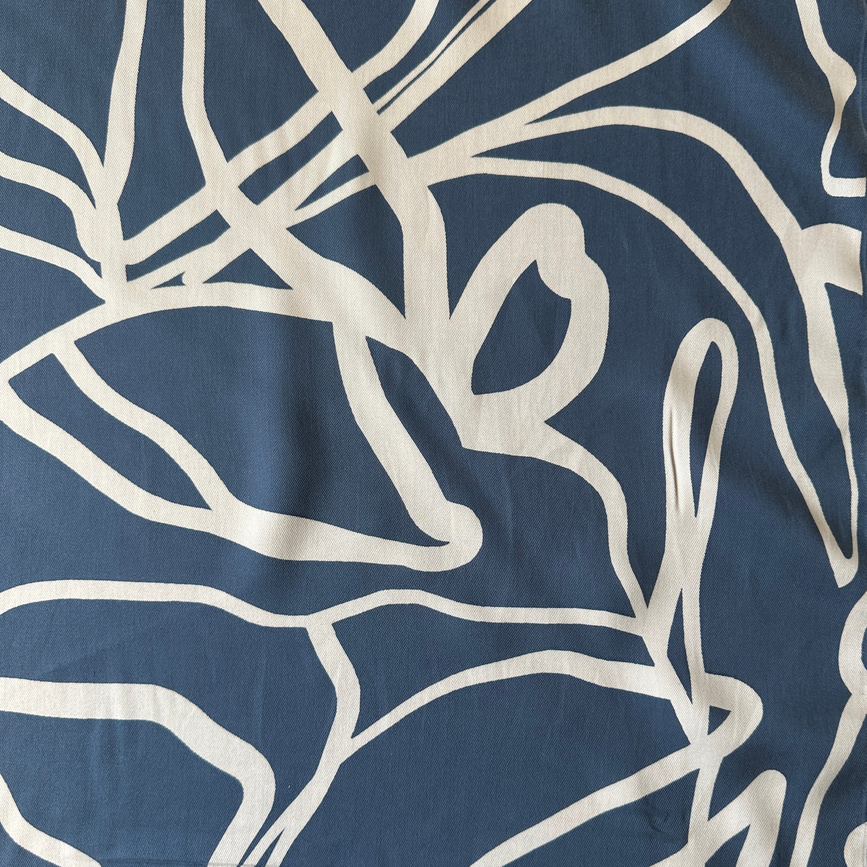 No. 1582 Tencel bedruckt jeansblau