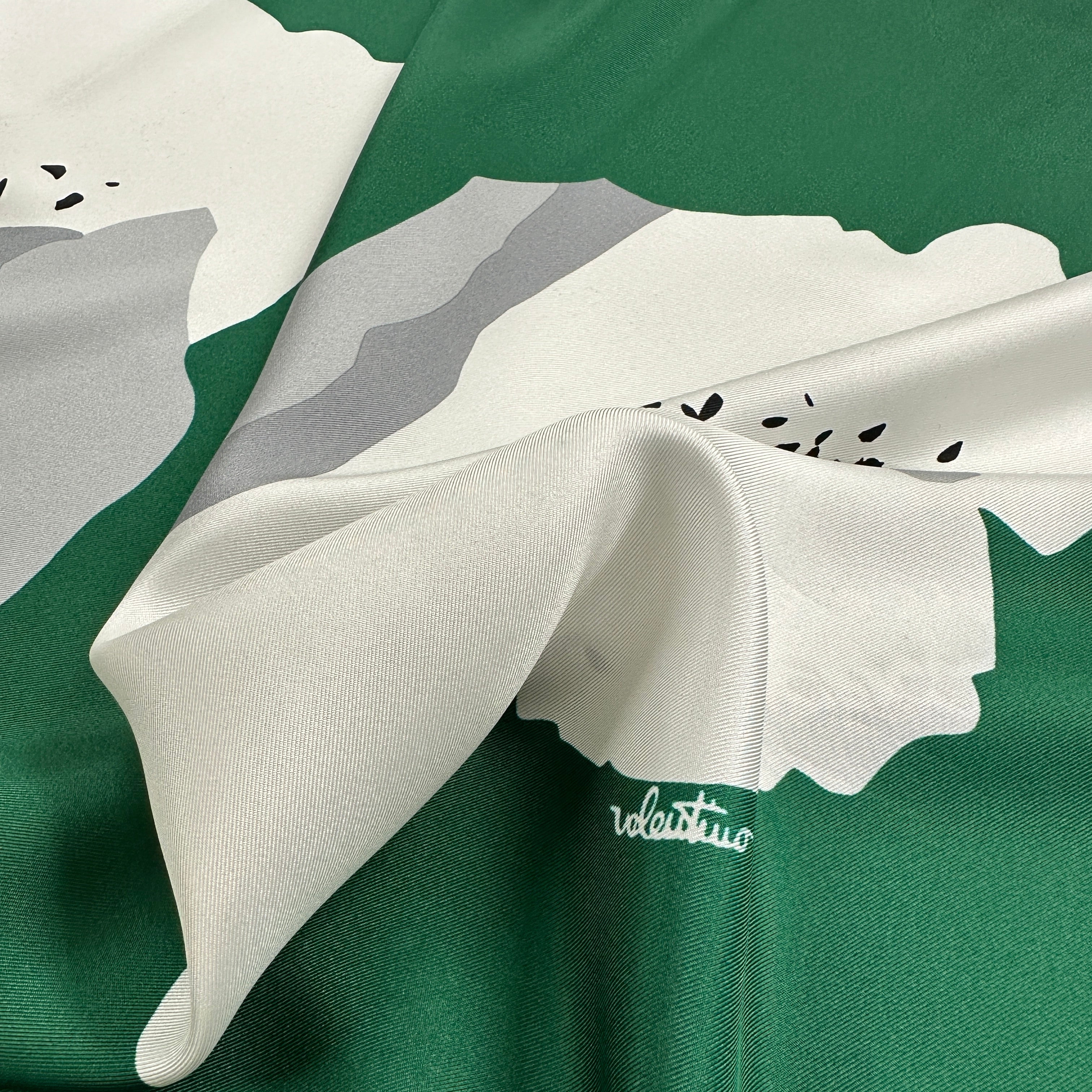 HK8PL - Seidentwill grün Valentin*