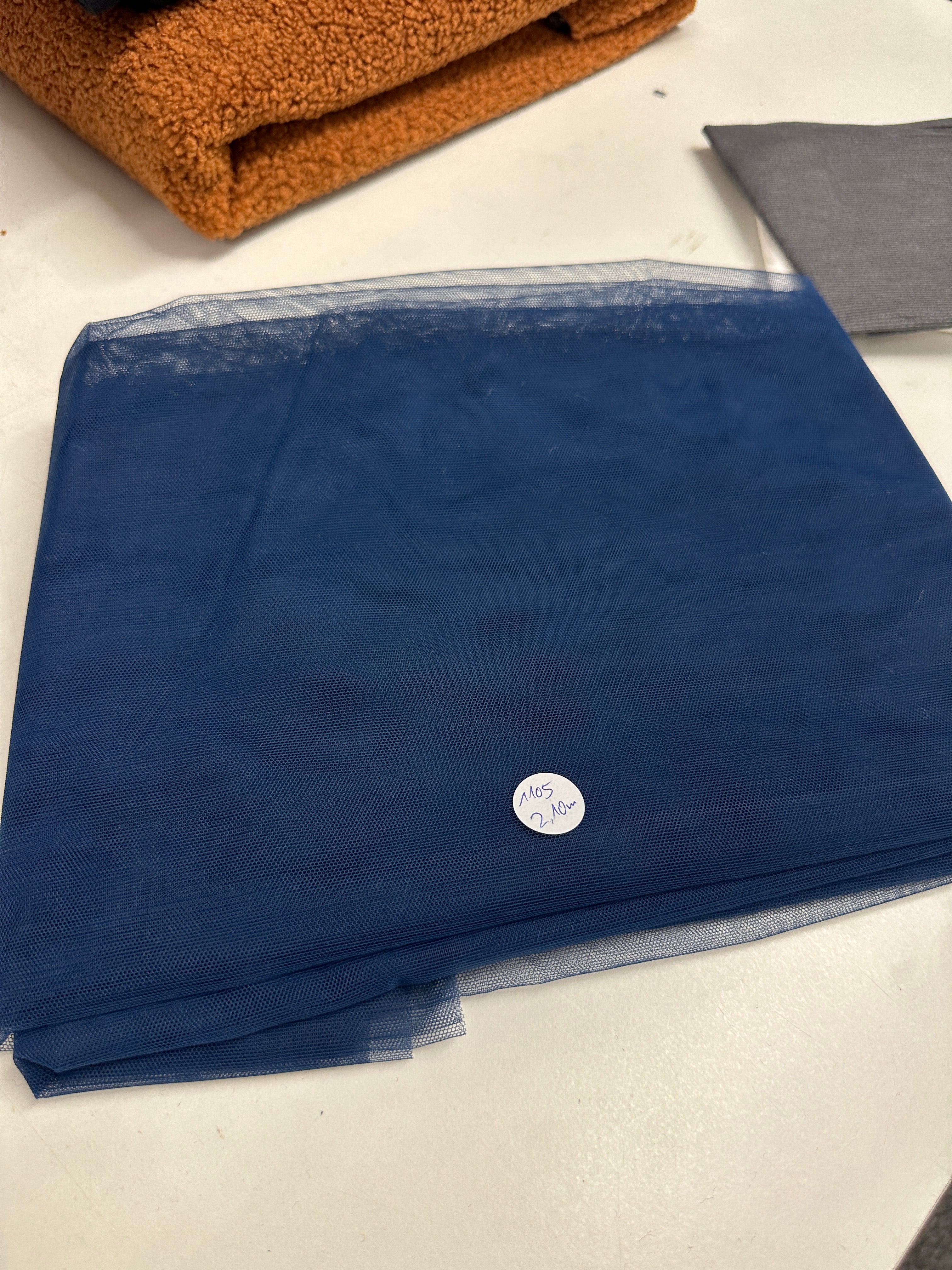 No. 1105 Tüll dunkelblau | 2,10m