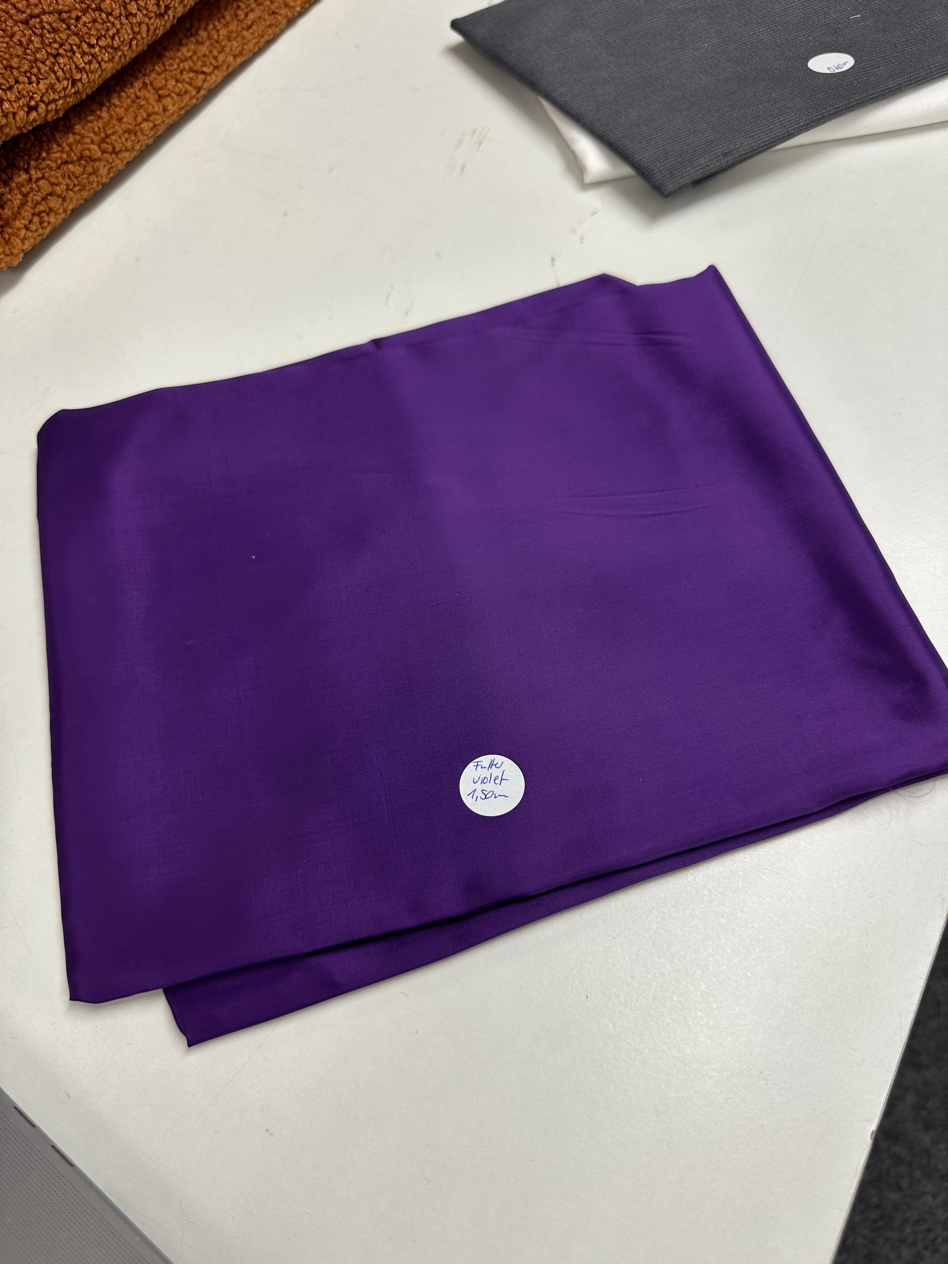 Futterstoff Viskose violett