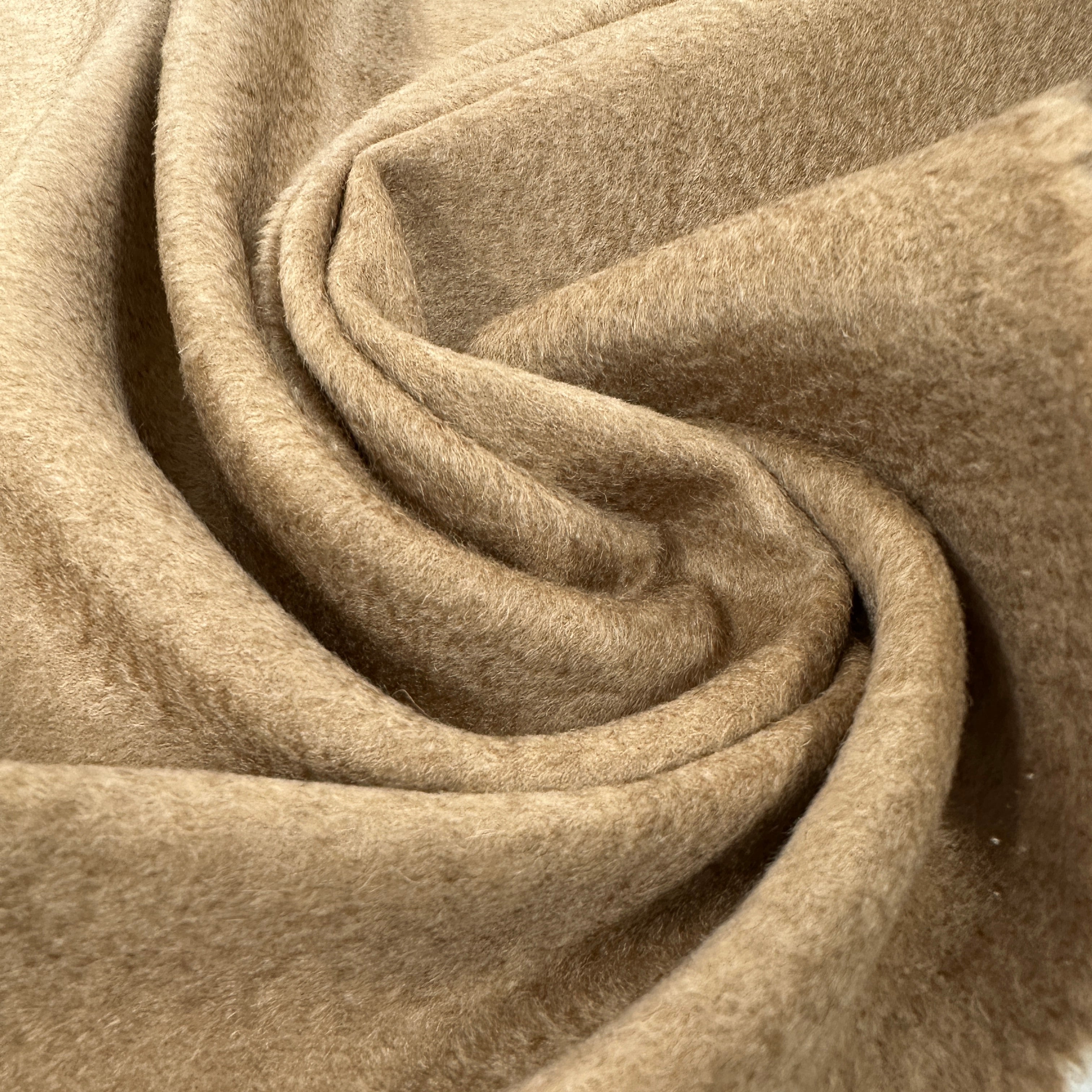 No. 1923 Mantelstoff Kamelhaar