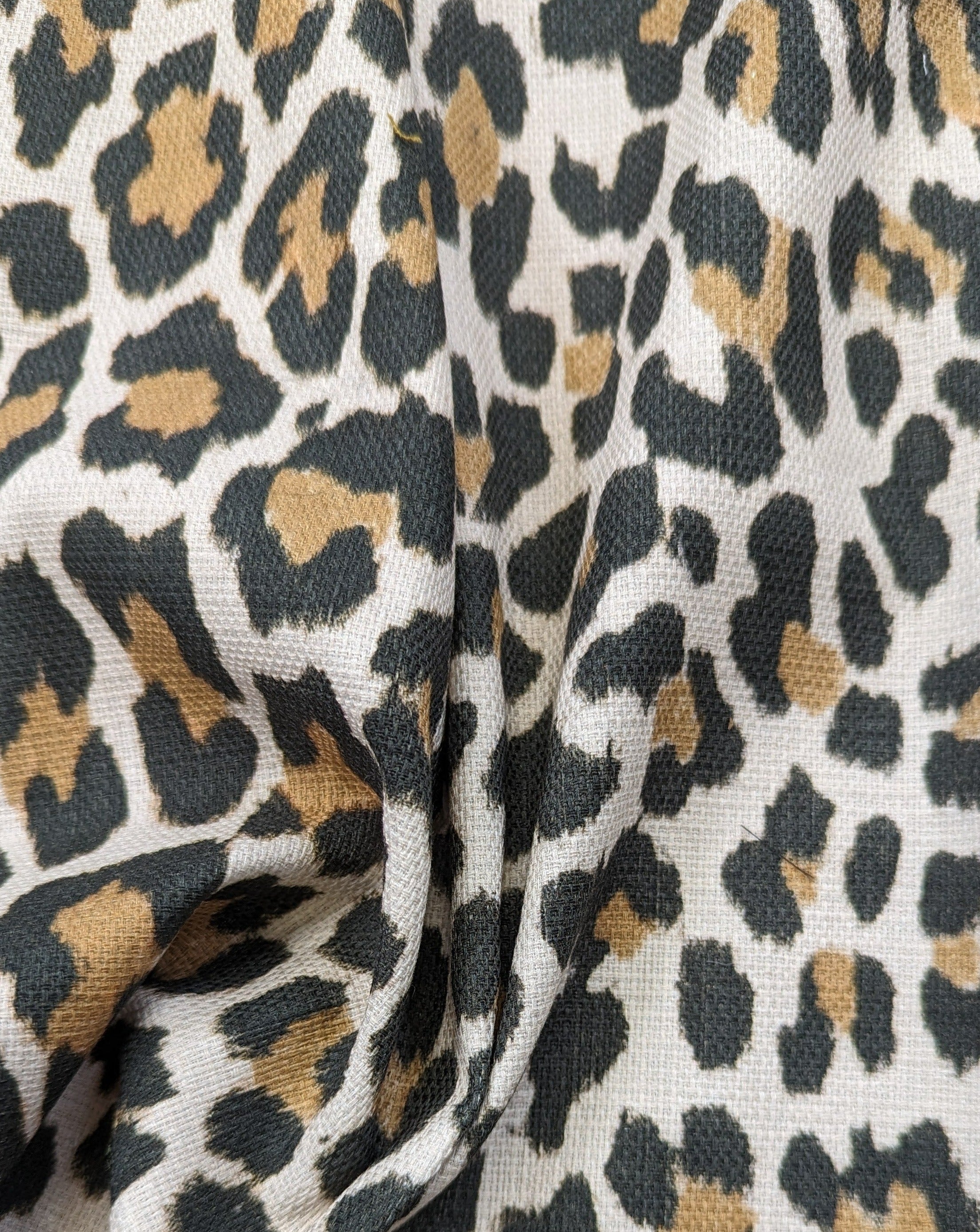 No. 753 cotton stretch leopard print