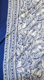 No. 945 bedruckte Viskose azurblau mit Bordüre