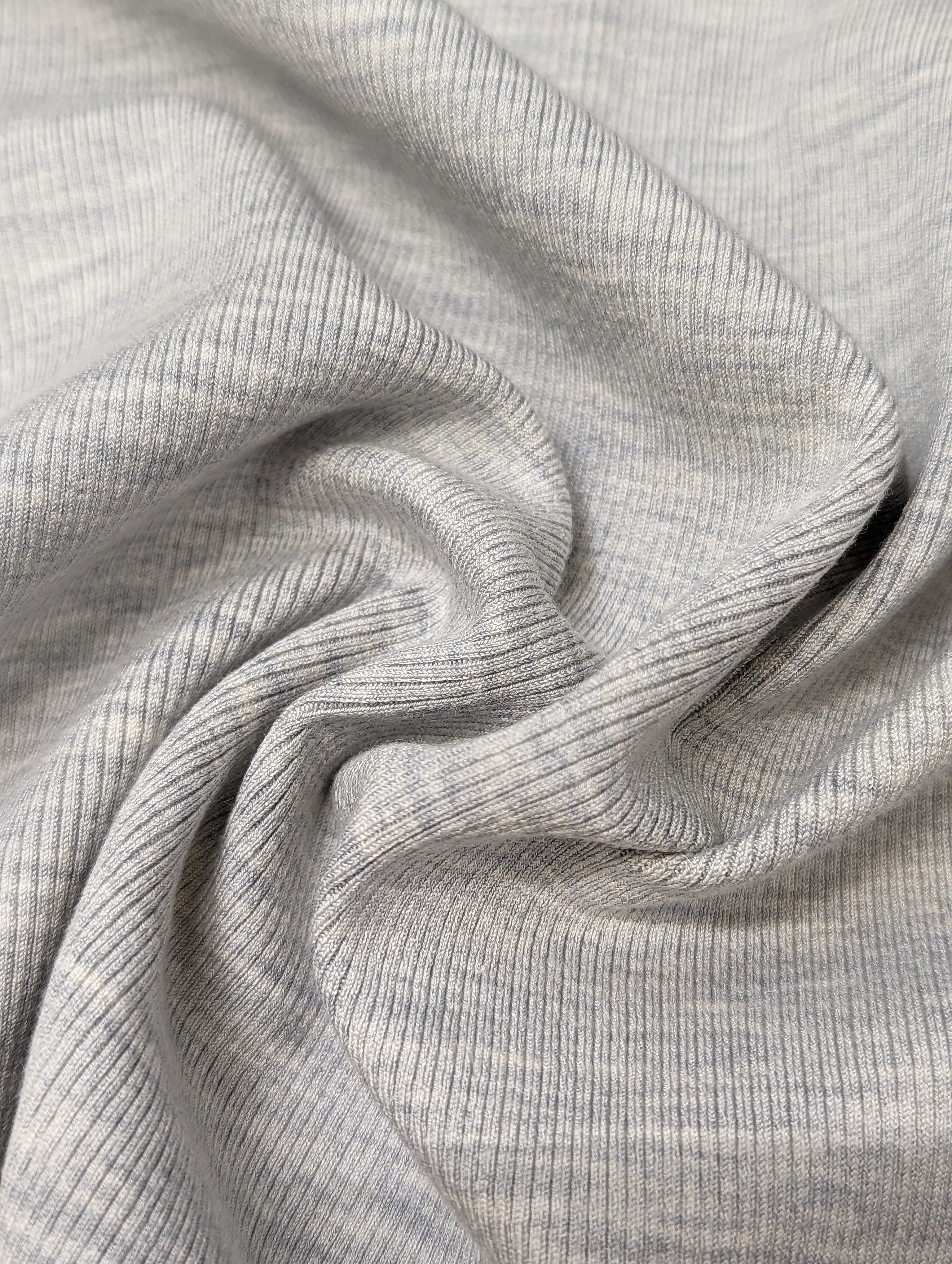 No. 975 Woll-Viskose Rippjersey grau melange