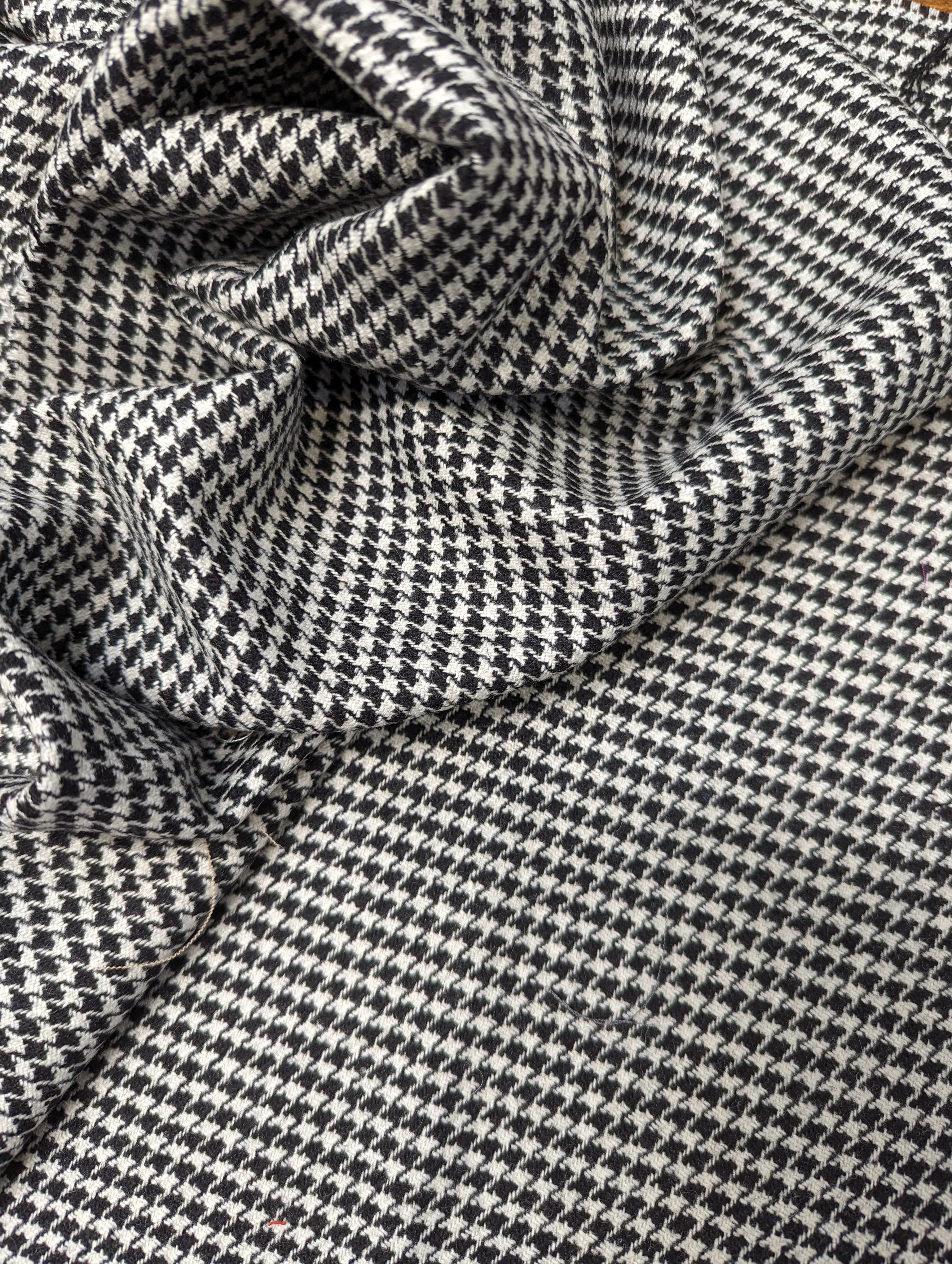 Non. Tissu laine pied de poule 989 / 1,9 m