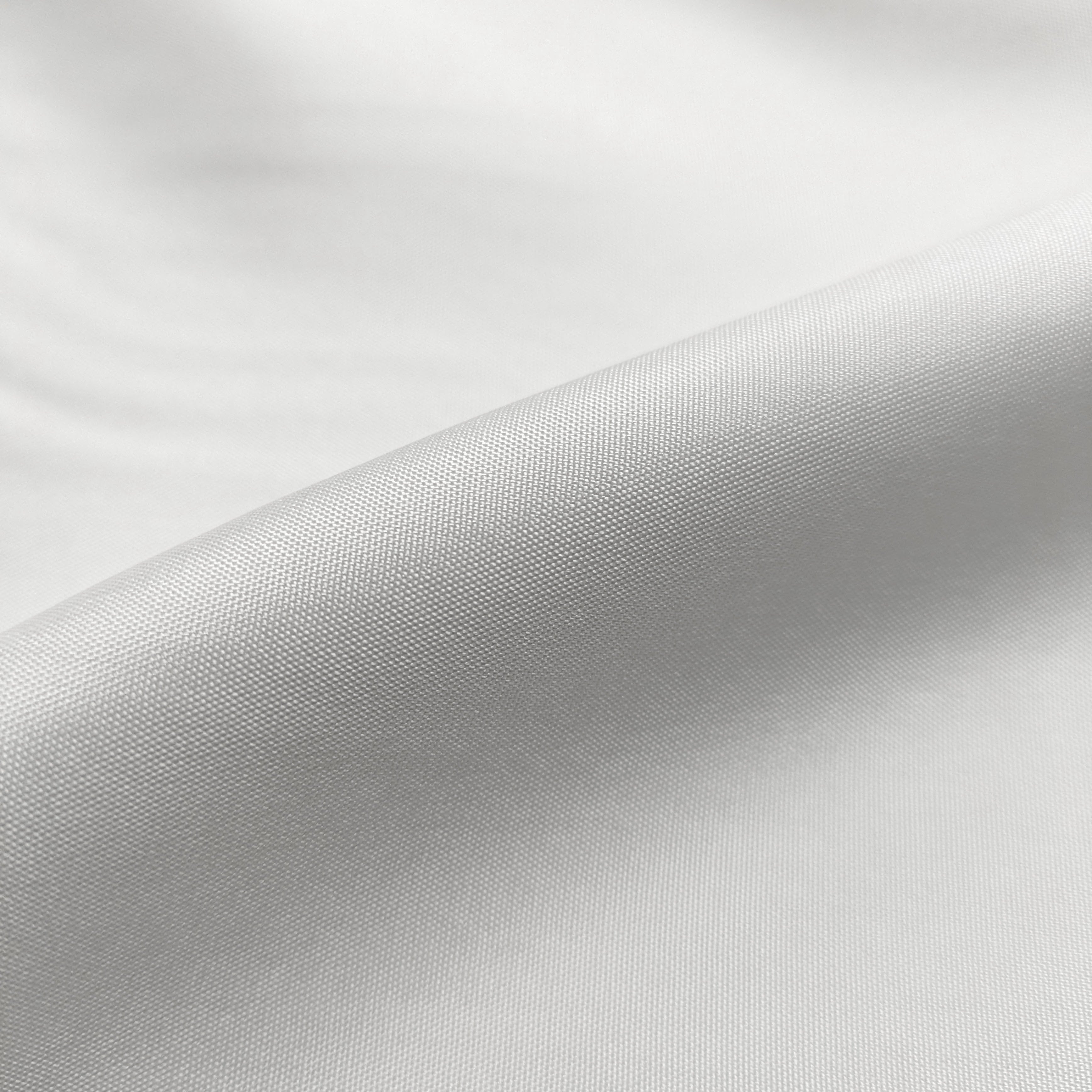 Matériau de la doublure : mélange de viscose blanche