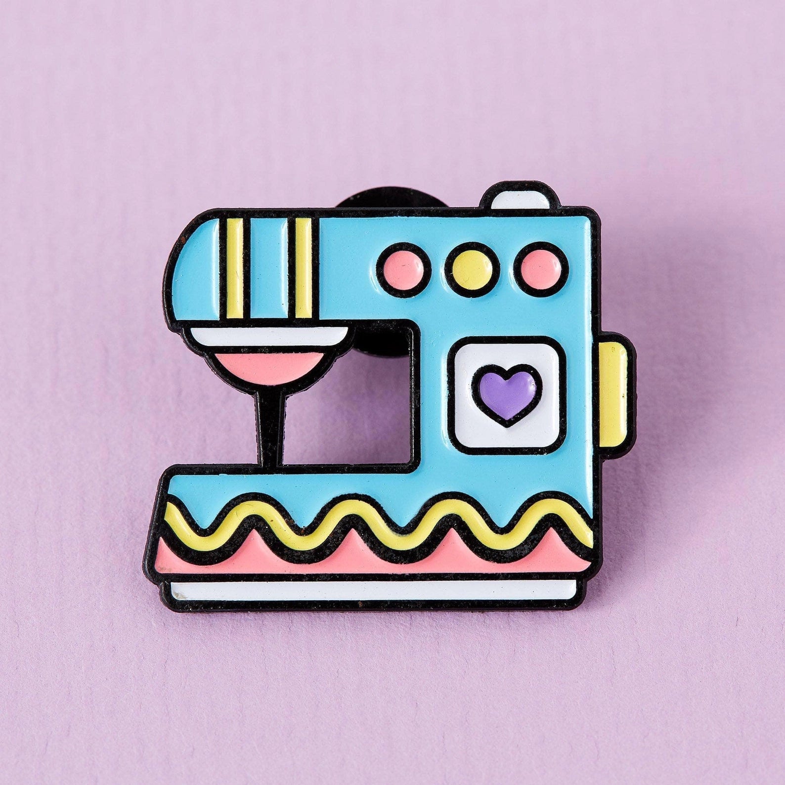 Nähmaschine Emaille Pin Pastell