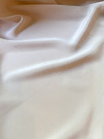 No. 830 Leichter Stoff creme