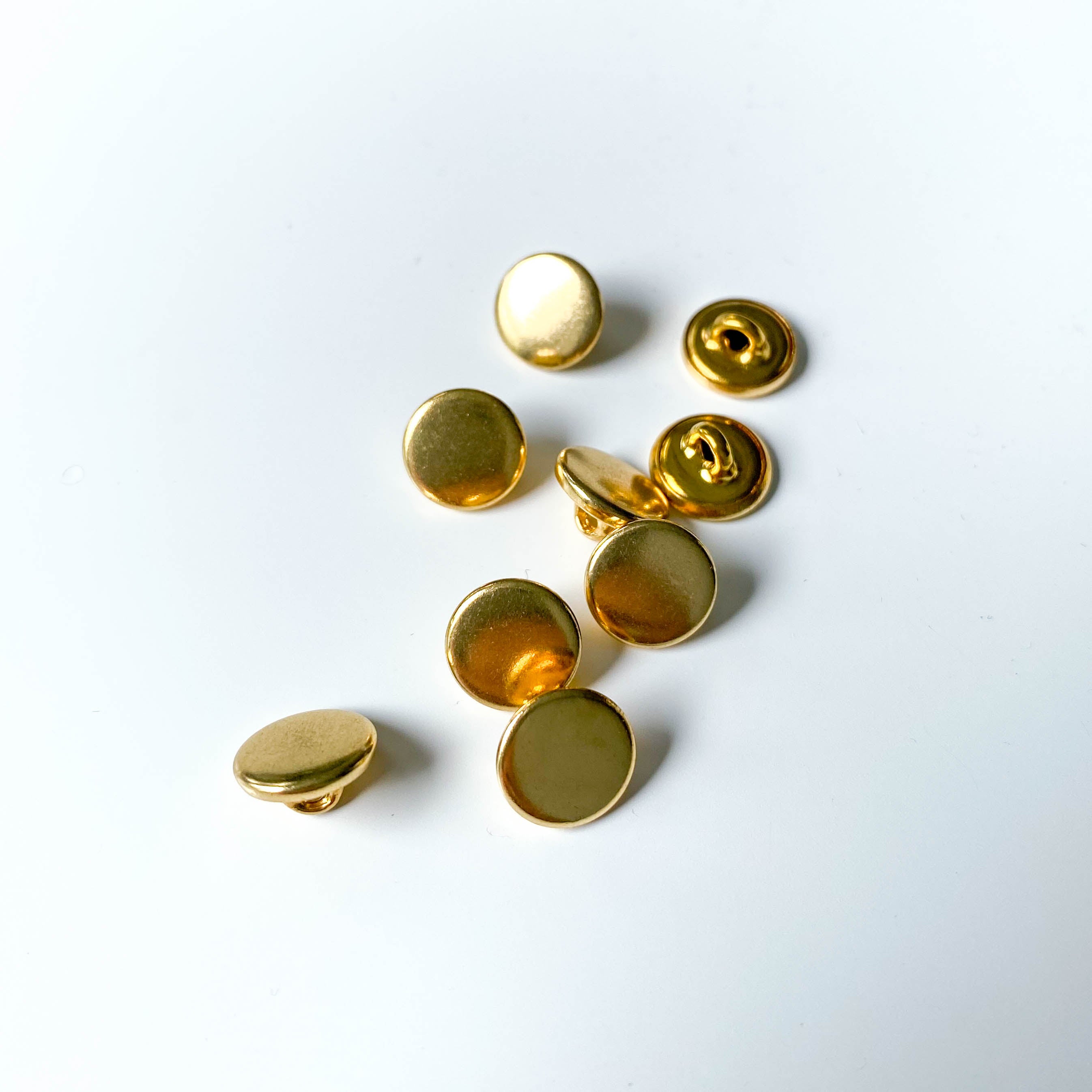 Blusenknopfe gold glatt 10mm