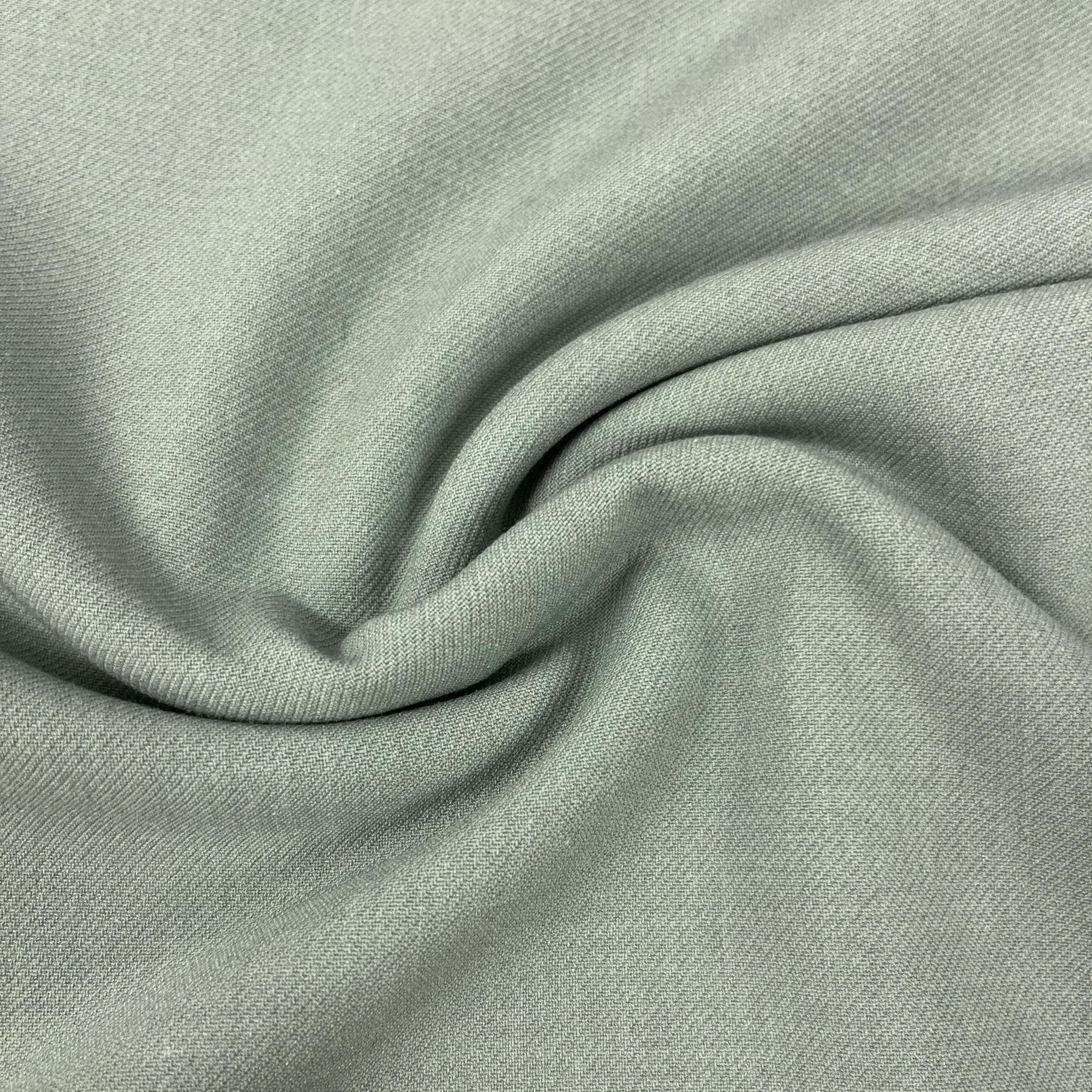 Non. 1504 Tissu costume extensible vert roseau | 2,45 m