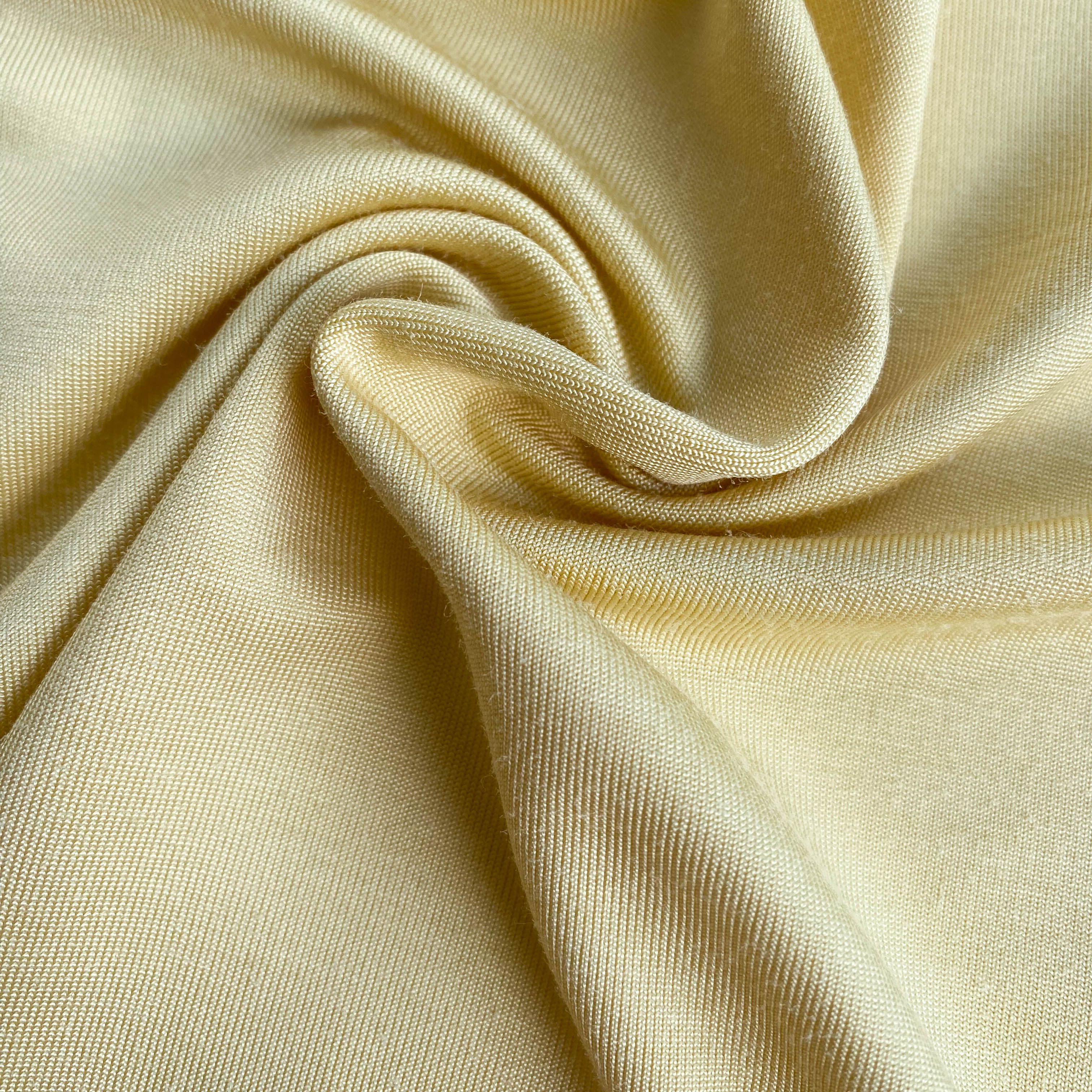 No. 1350 Viskosejersey pastellgelb