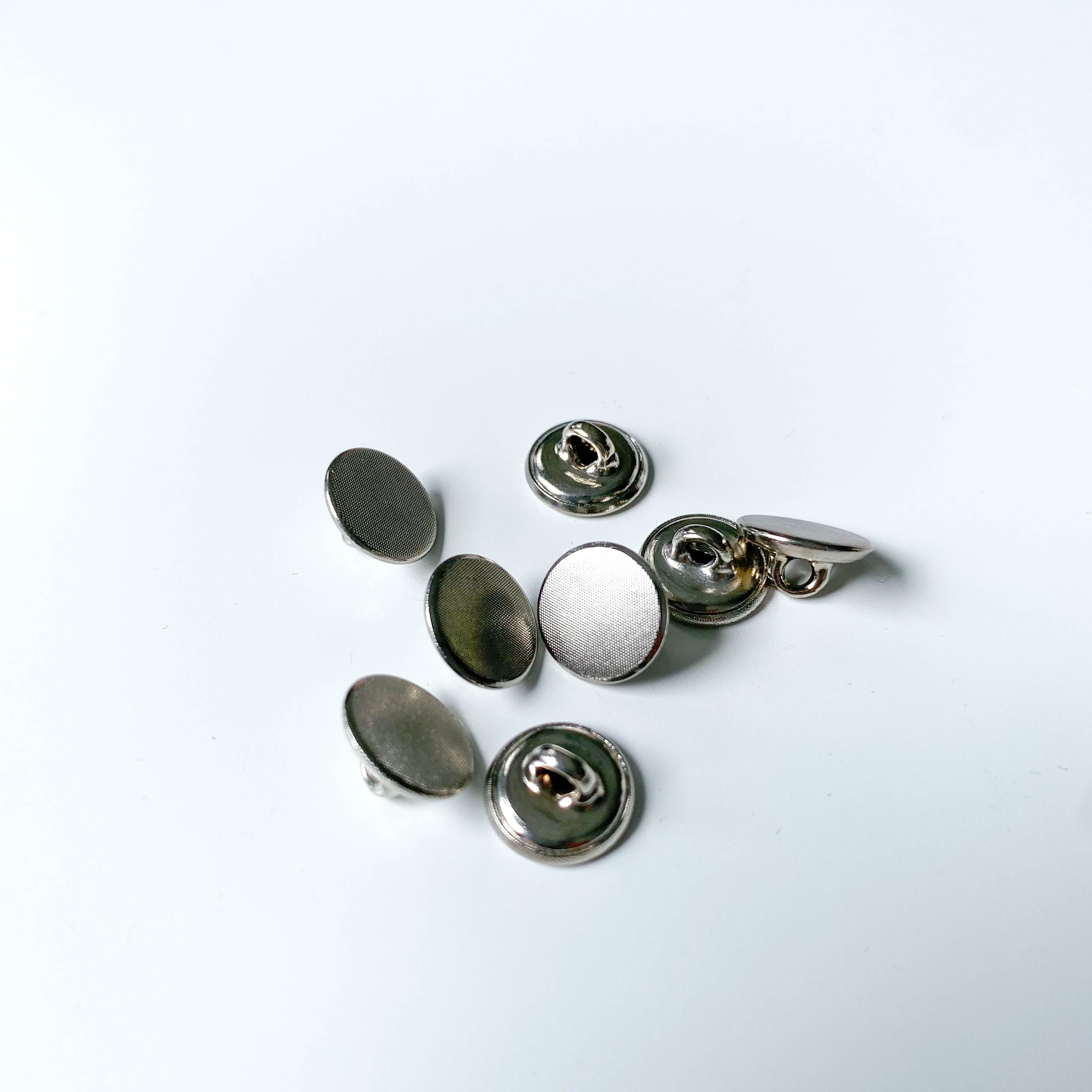 Blusenknopf silber matt 10 mm