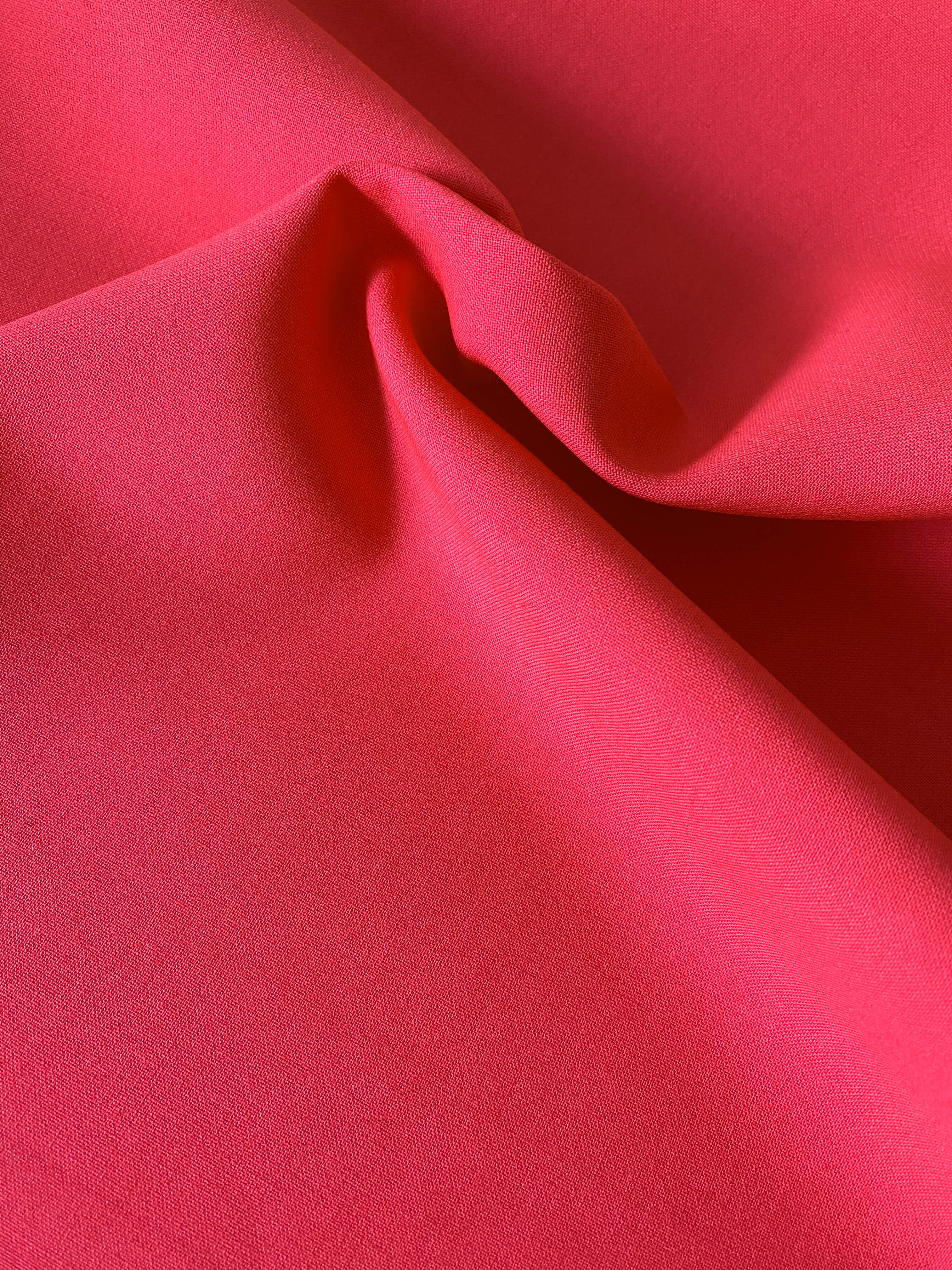 No. 1162 Suit fabric wool with elastane hot pink