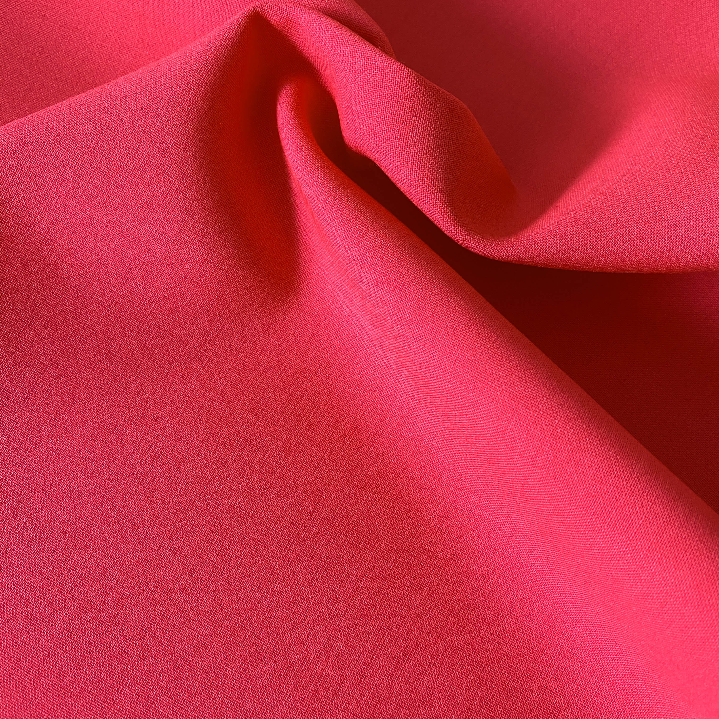 No. 1162 Suit fabric wool with elastane hot pink