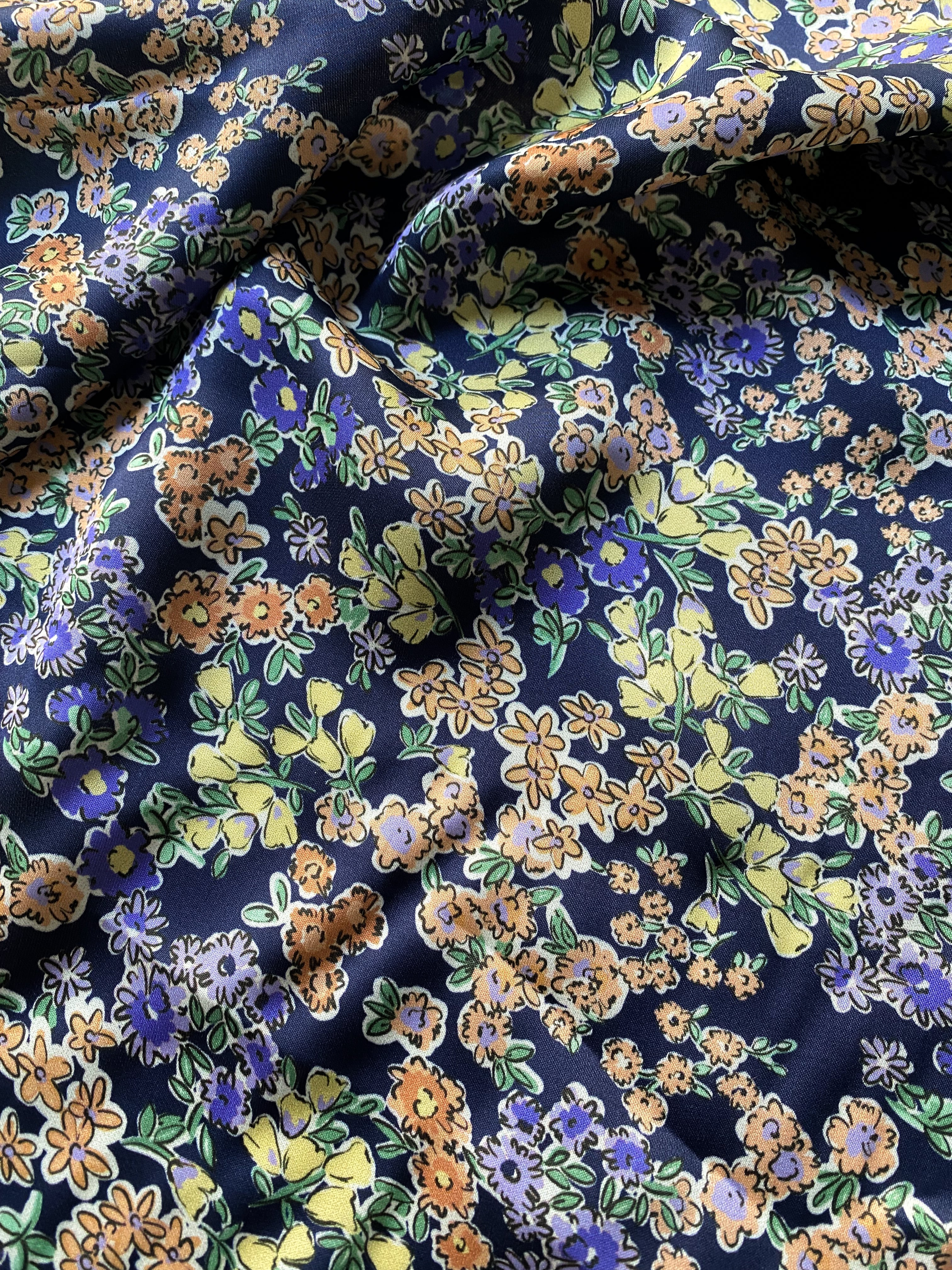 No. 114 viscose satin scattered flowers