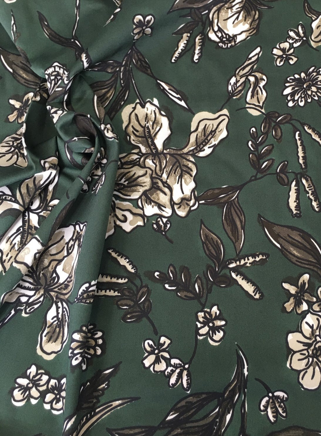 No. 1025 Baumwolle mit Blumenprint Stretch | 1,20m