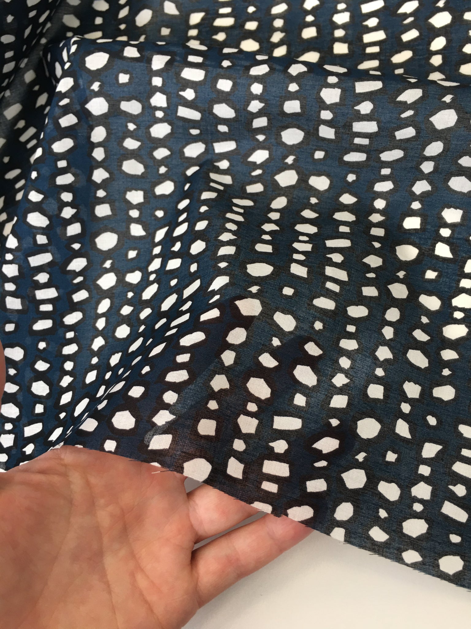 No. 1029 cotton voile with polka dots