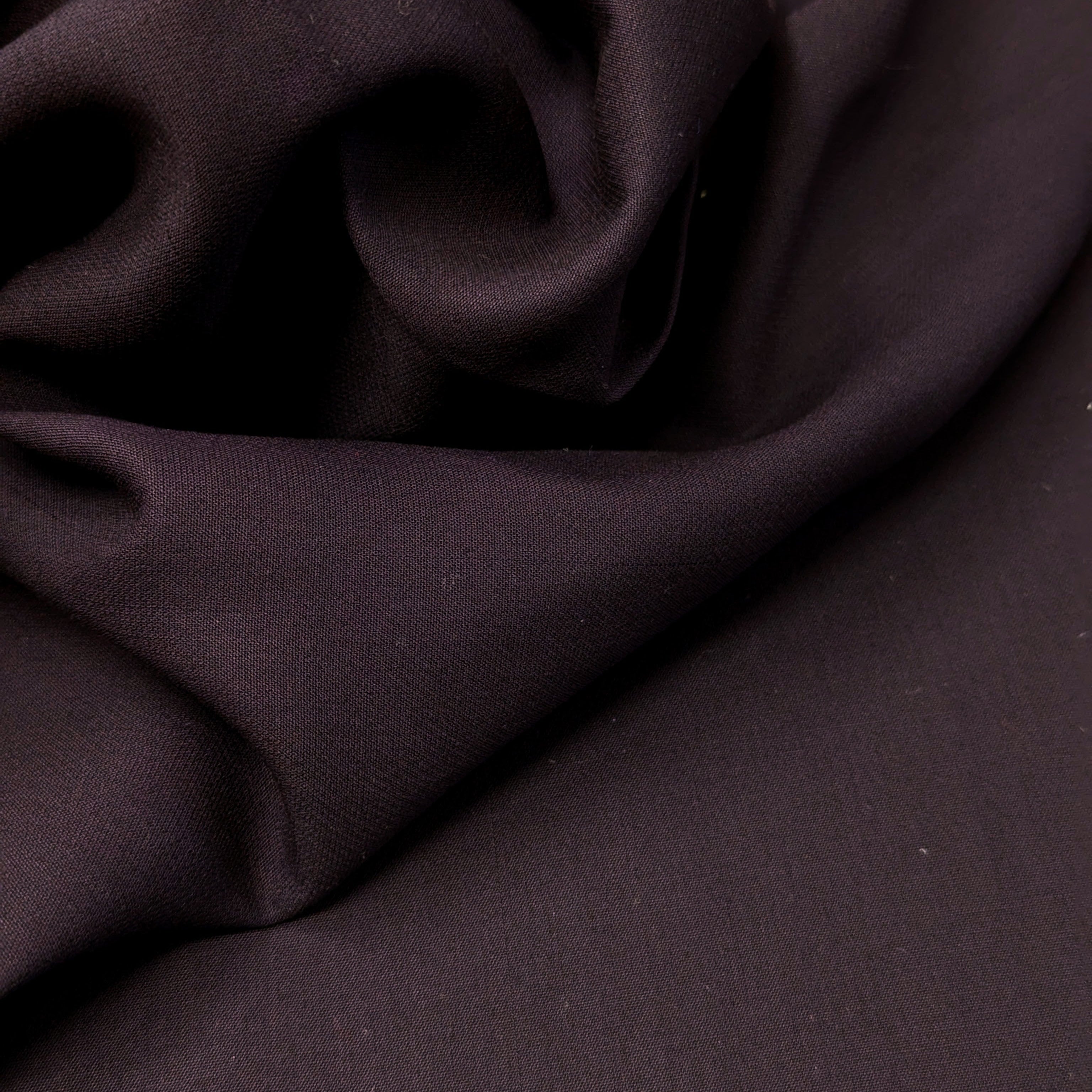 No. 1527 Viskosestoff mit Elasthan dark purple Brun. Cuc.