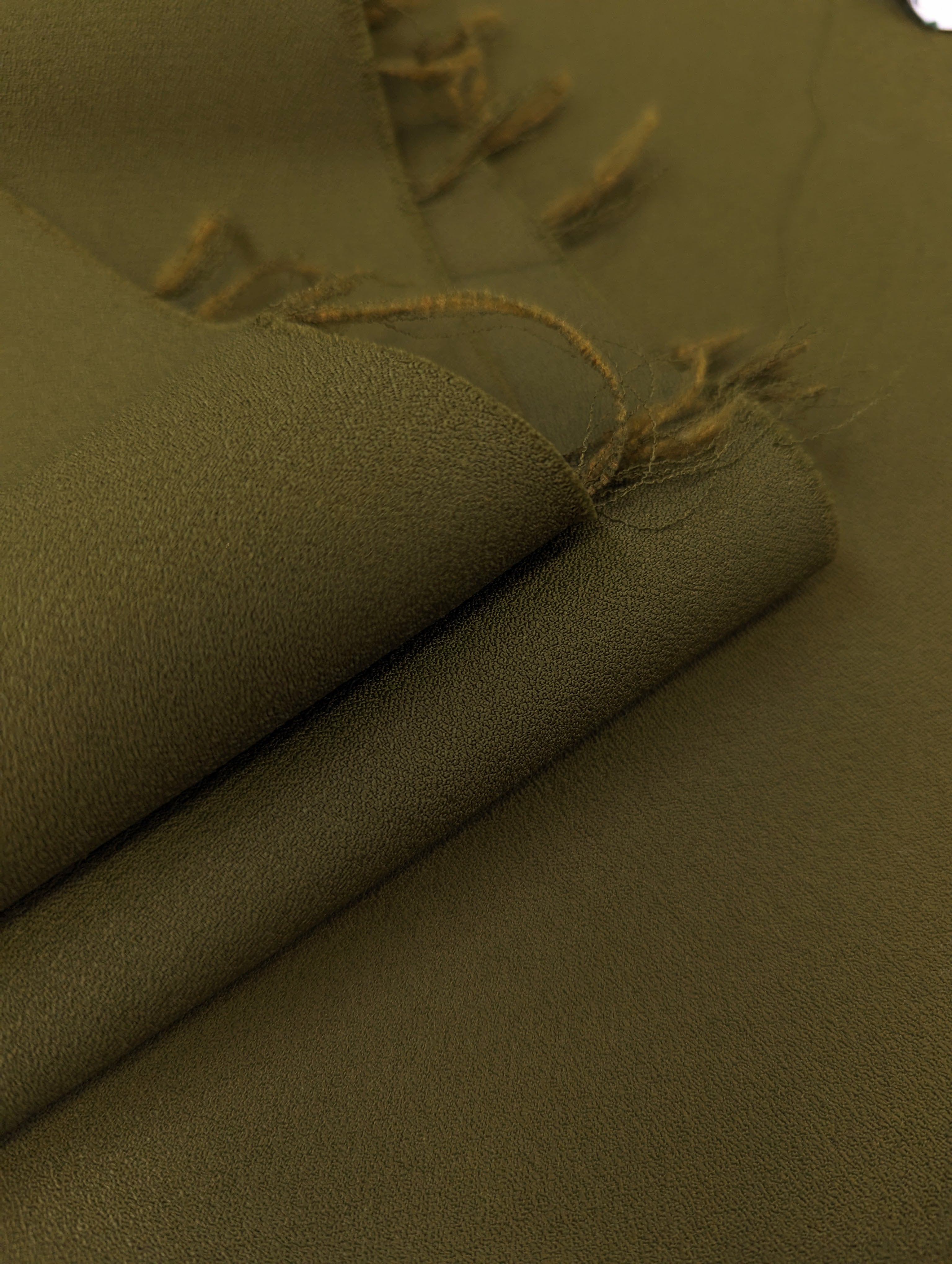 No. 996 Mittelschwere Viskose-Seidenmischung khaki