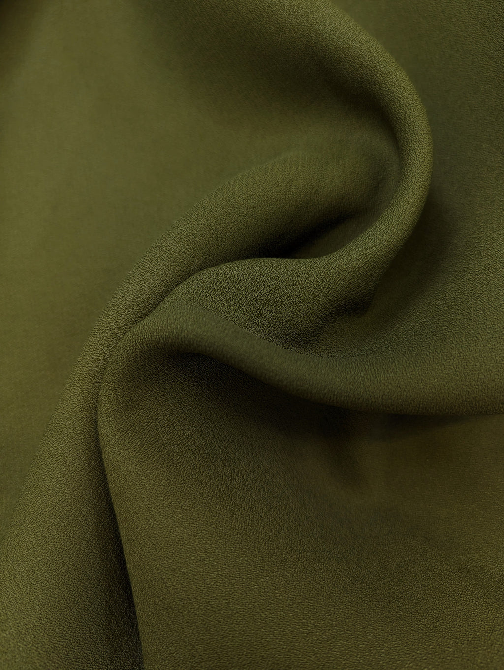 No. 996 Mittelschwere Viskose-Seidenmischung khaki