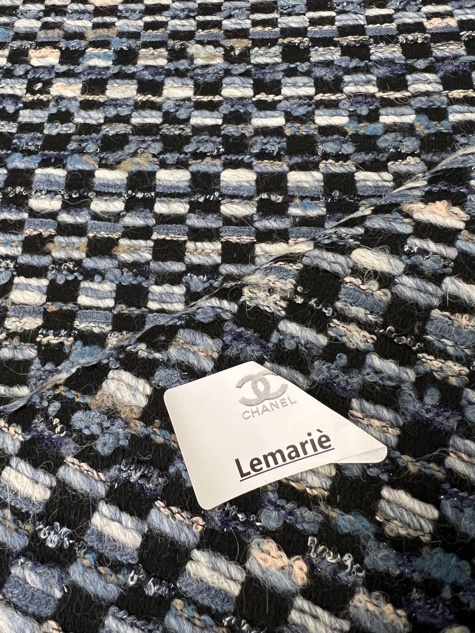 No. 1852 - Ch*nel Tweed + Einlage Lemariè Lurex