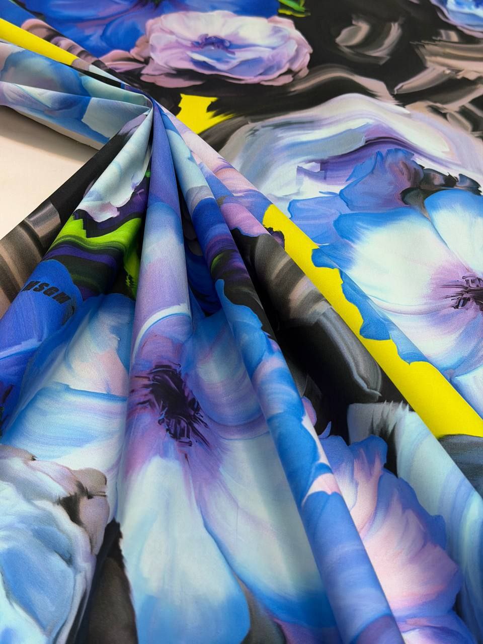 No. 1993 Baumwollpoplin blau MSGM