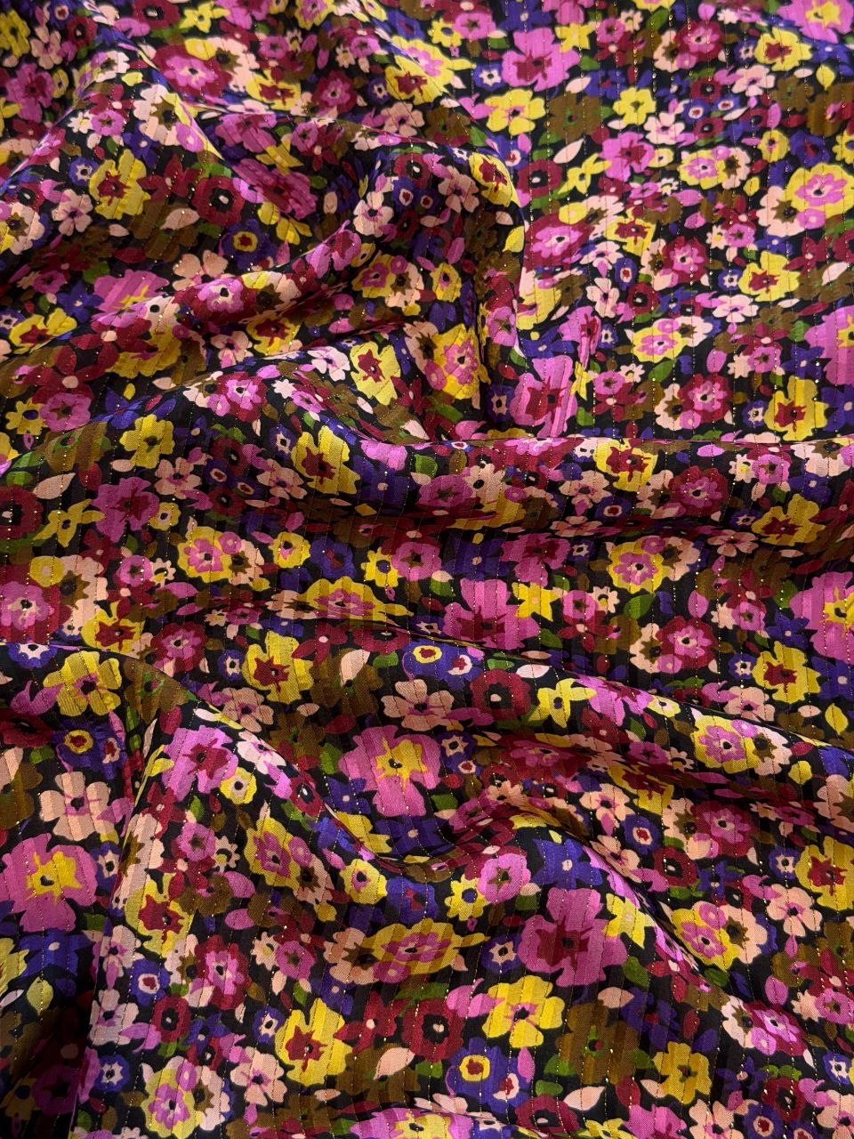 No. 2113 Jacquard Bunt Blumen