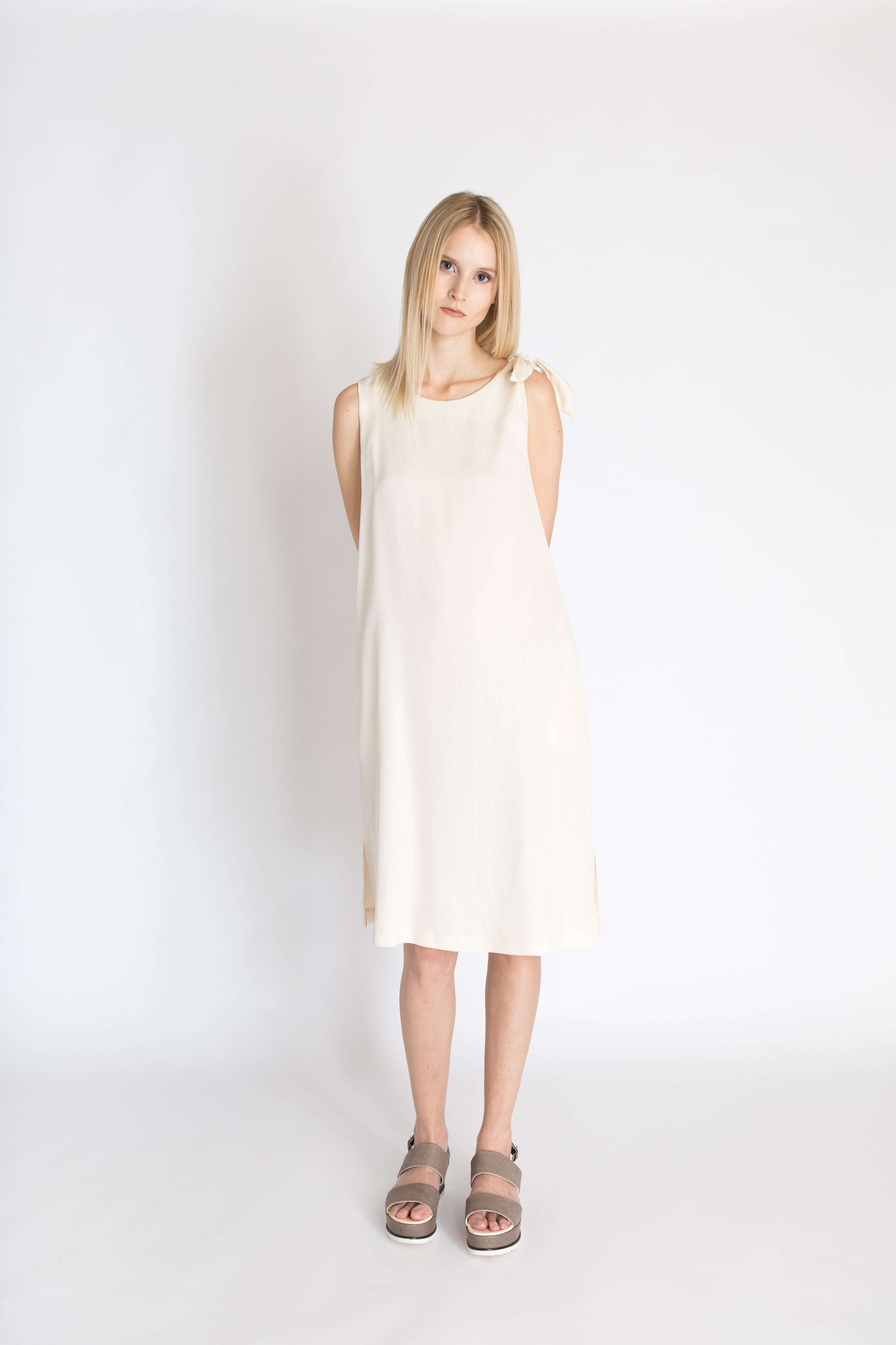 Papierschnittmuster Knotdress Freja